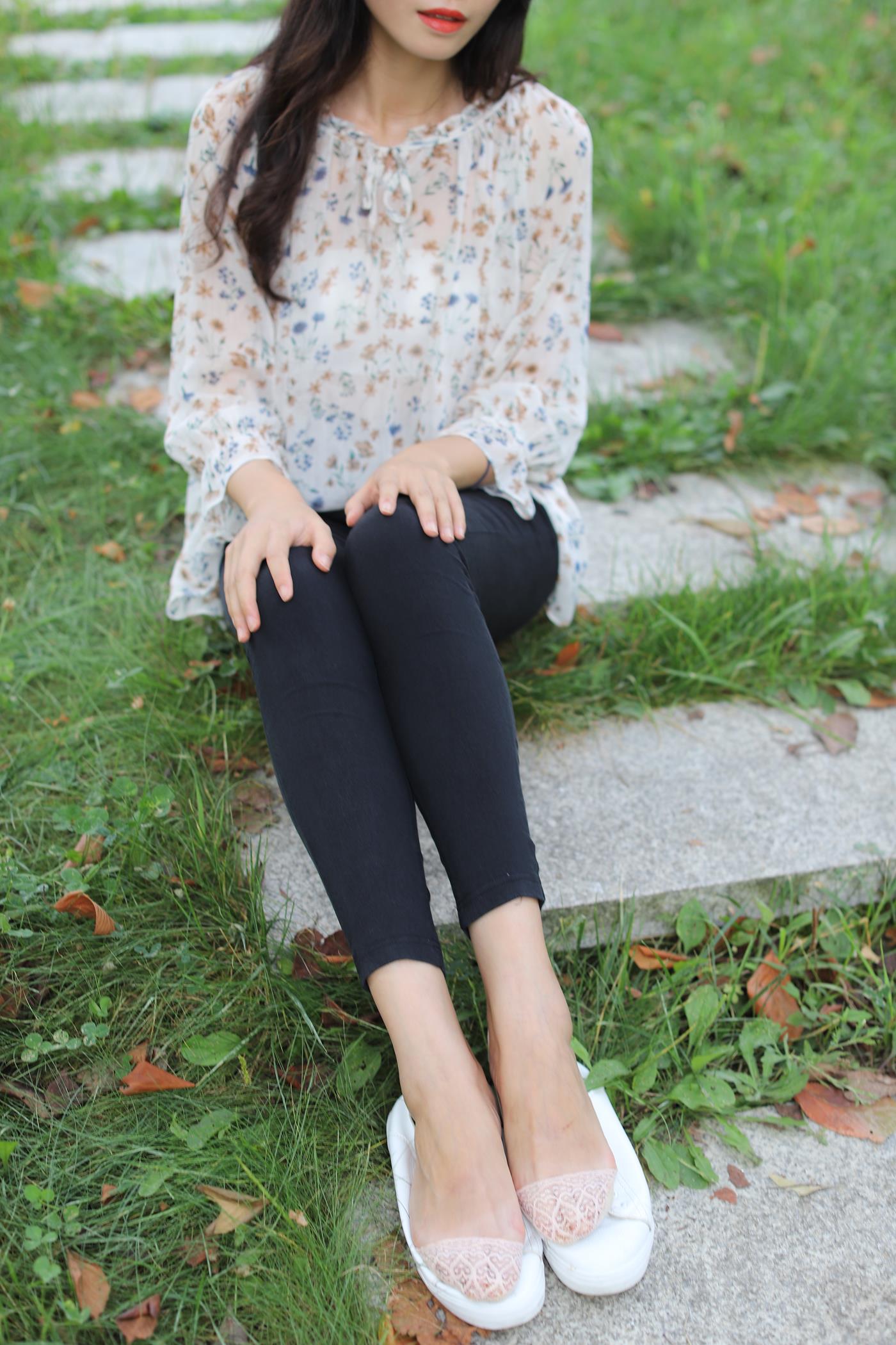 图片[28]-大西瓜爱牙膏-2019 12X活动 模特2（二)  公园蕾丝船袜 (2) [84P] – 速更版-美库