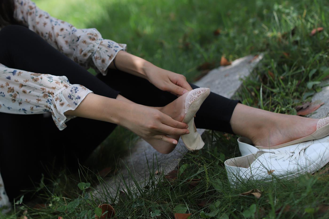 图片[54]-大西瓜爱牙膏-2019 12X活动 模特2（二)  公园蕾丝船袜 (2) [84P] – 速更版-美库