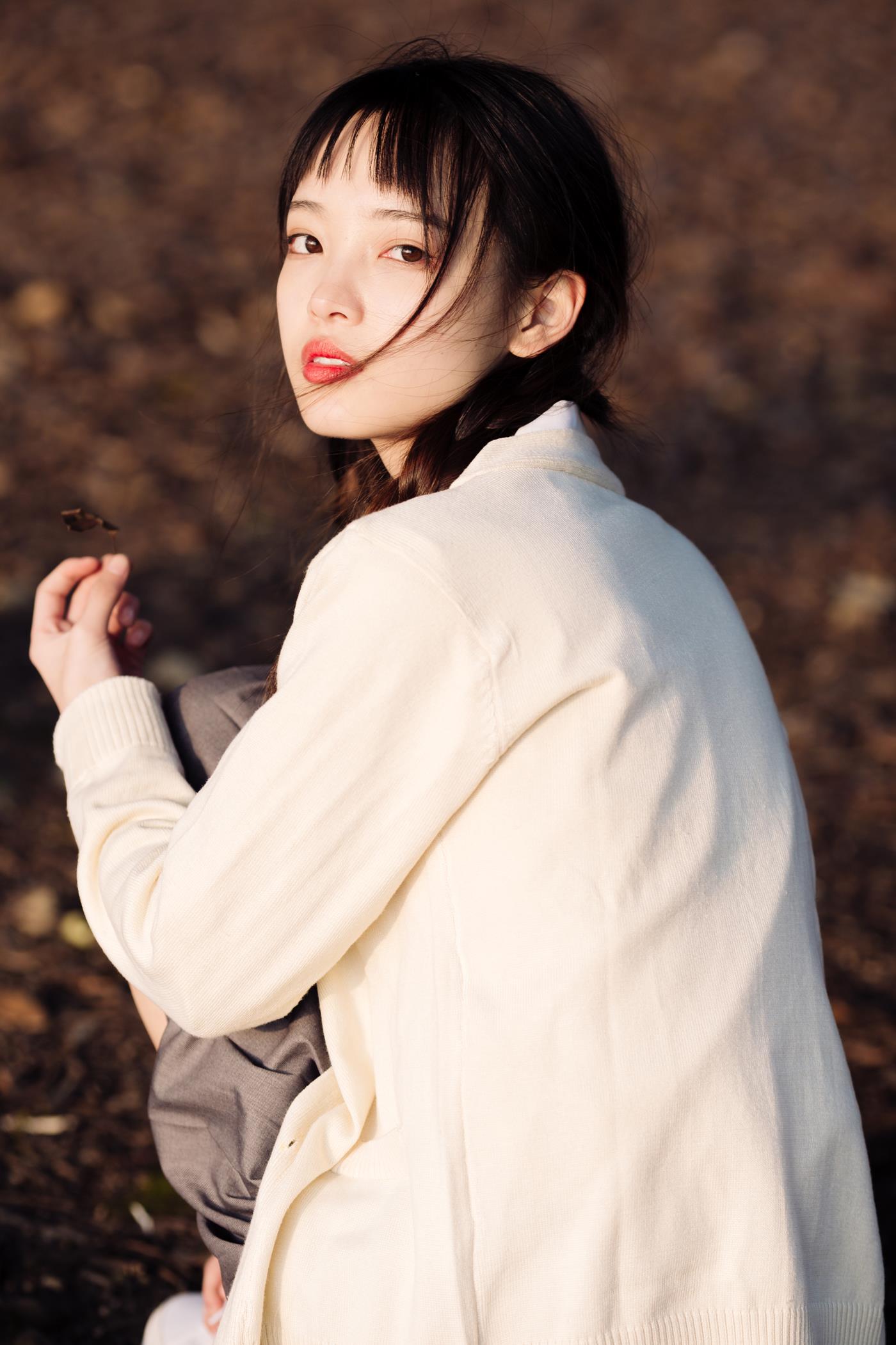 图片[11]-[YITUYU艺图语] 2021.12.27 春日暖阳 一鸭咿呀哟 [35P] – 速更版-美库