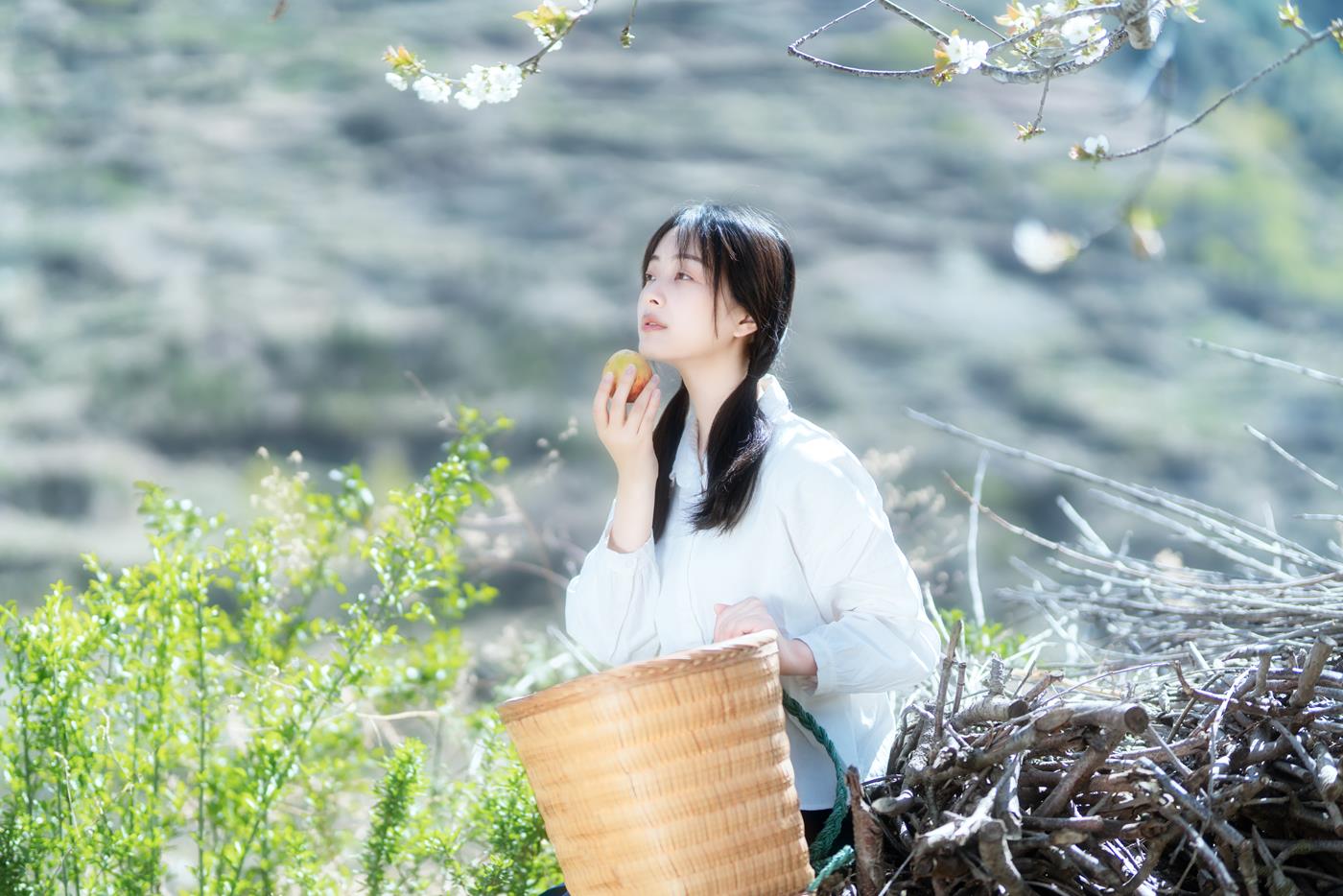 图片[15]-[YITUYU艺图语] 2021.12.27 故乡的小燕子 欢欢 [36P] – 速更版-美库