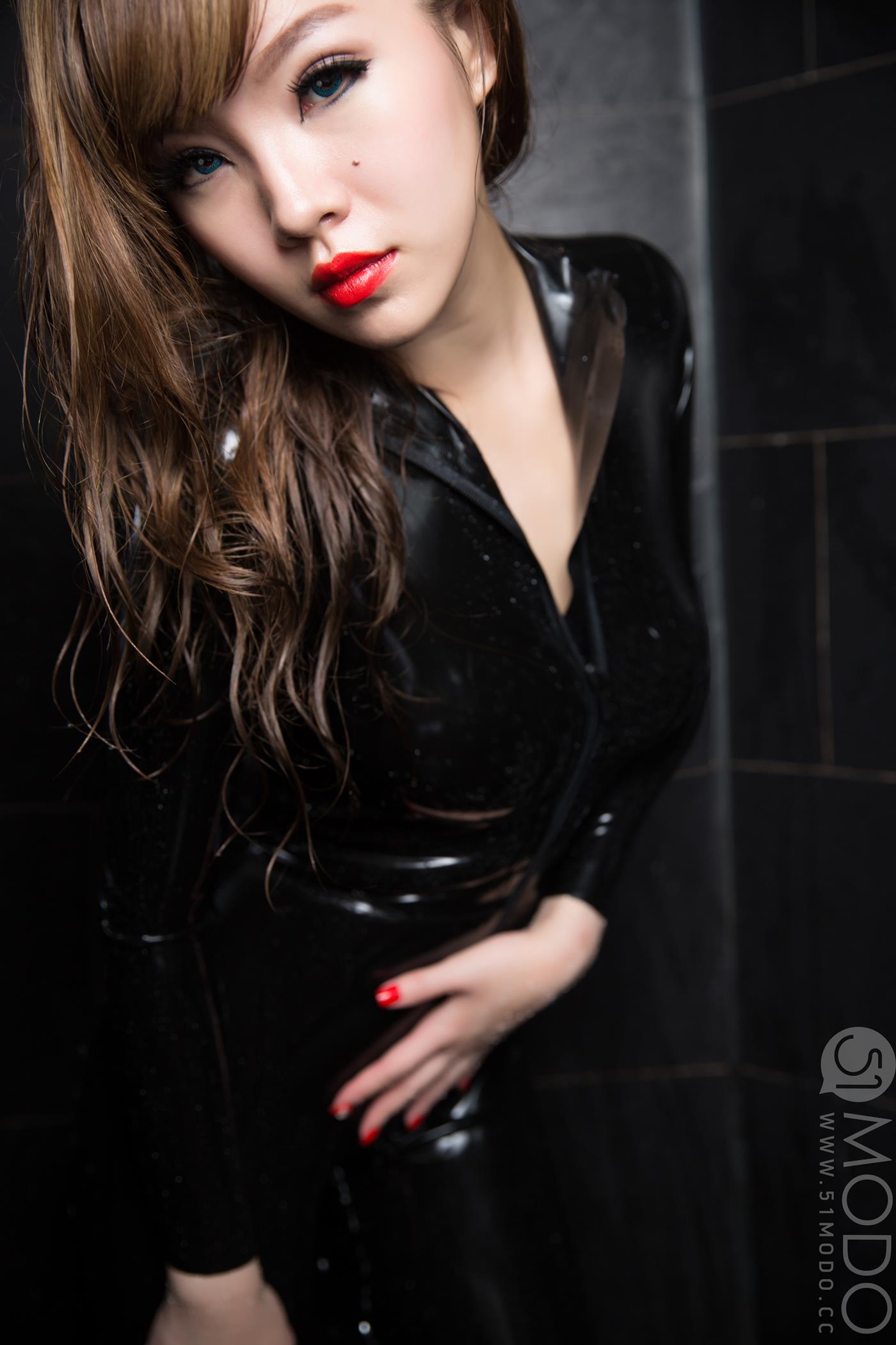 图片[32]-[51MODO杂志]2014.11.12 VOL.001 紧身胶衣凸显美感[53P] – 速更版-美库