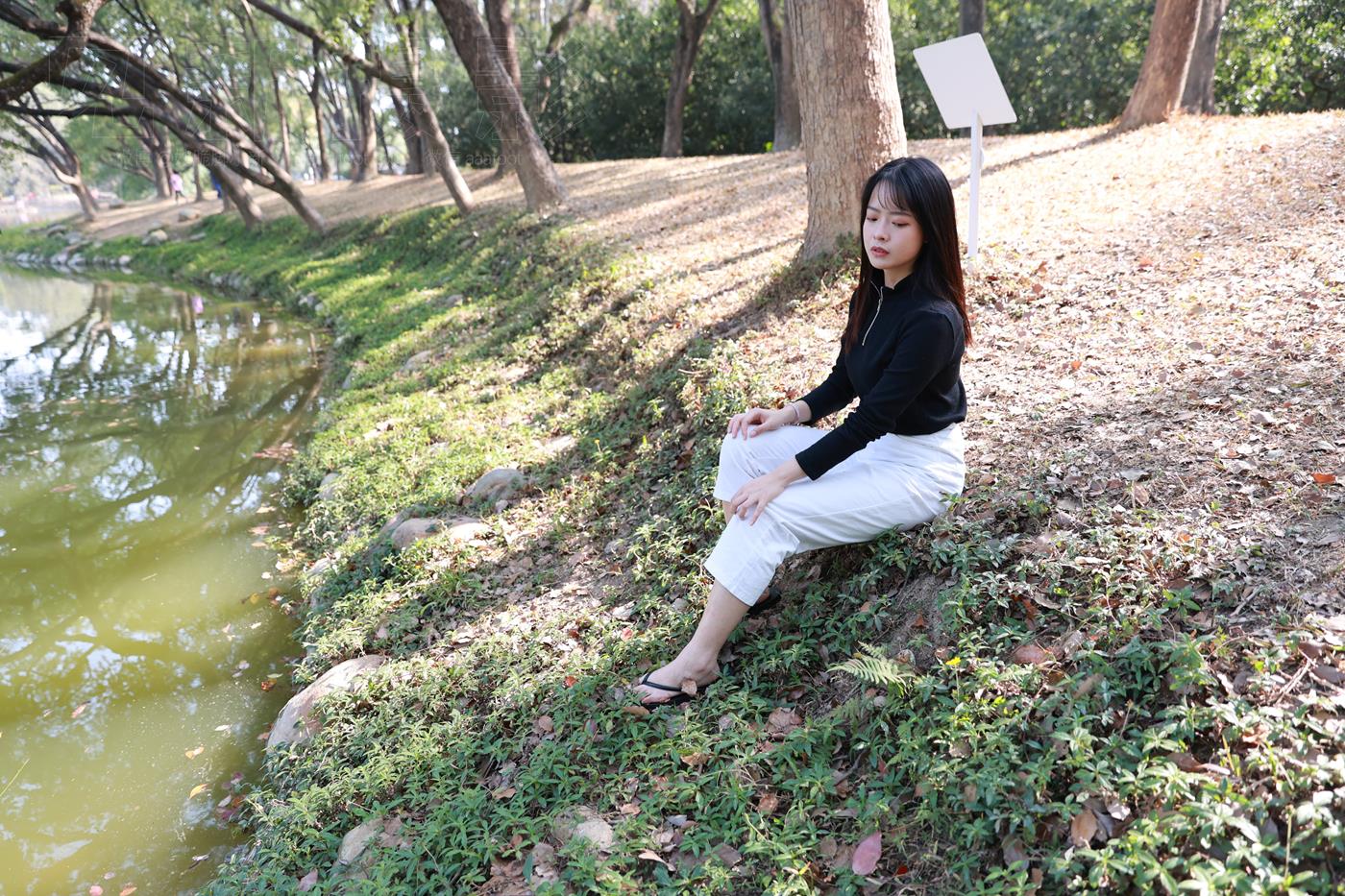 图片[24]-[见新摄影]NO.043 与小姐姐约拍植物园，逆光真的是美极了 (1) [84P] – 速更版-美库