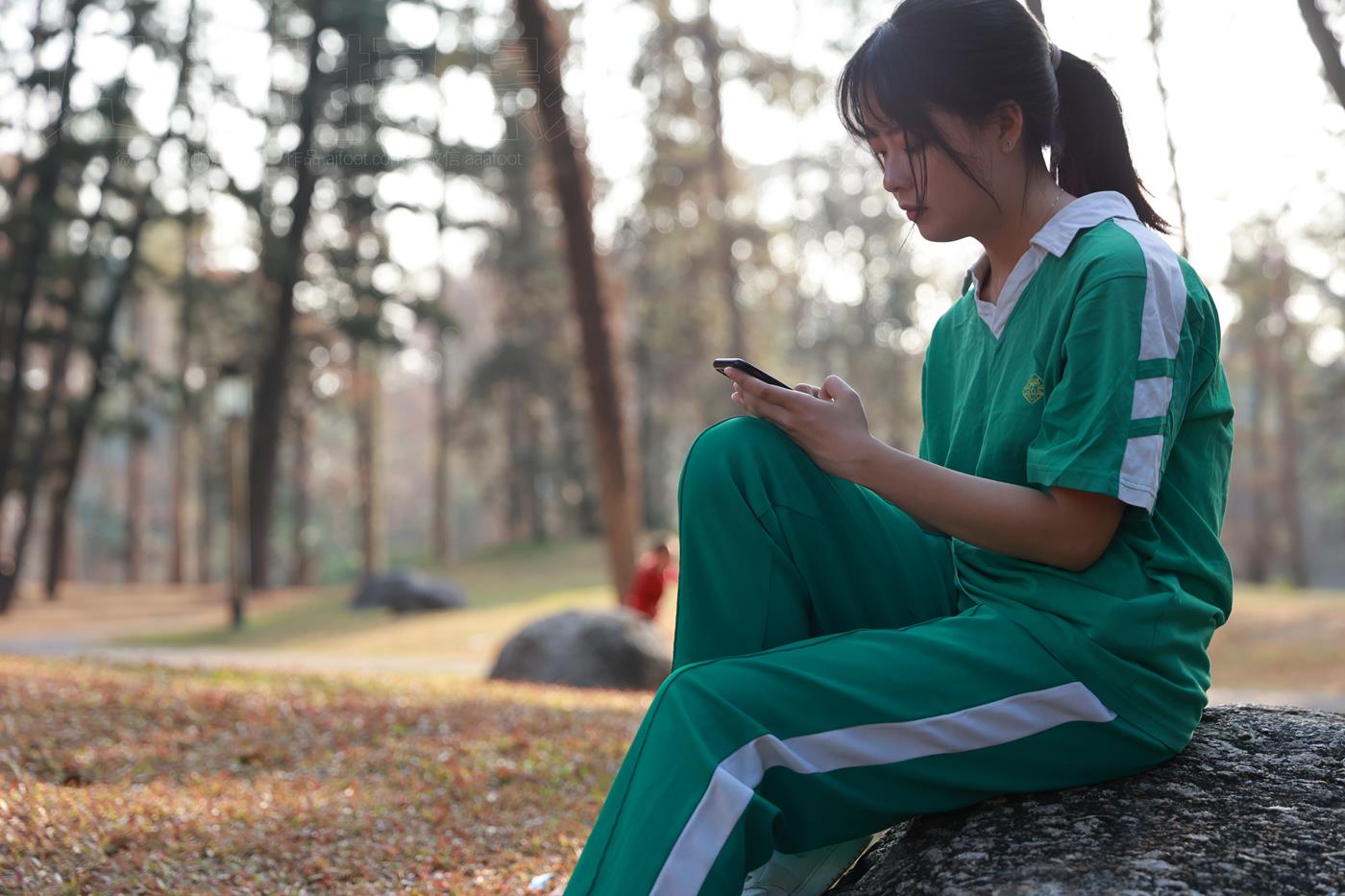 图片[22]-[见新摄影]NO.043 与小姐姐约拍植物园，逆光真的是美极了 (4) [42P] – 速更版-美库