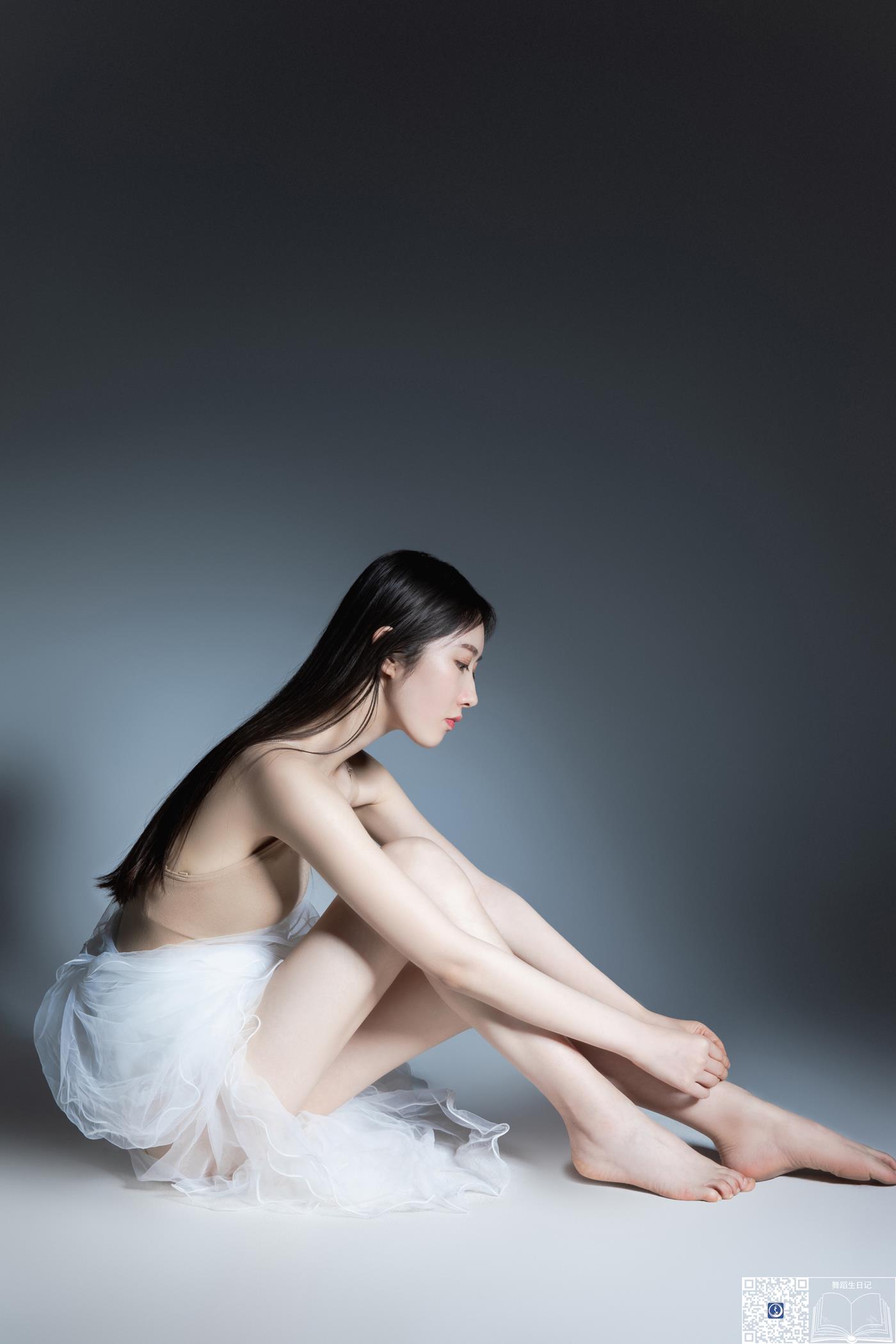 图片[33]-[GALLI嘉丽]舞蹈生日记 2021.01.01 黛西[32P] – 速更版-美库