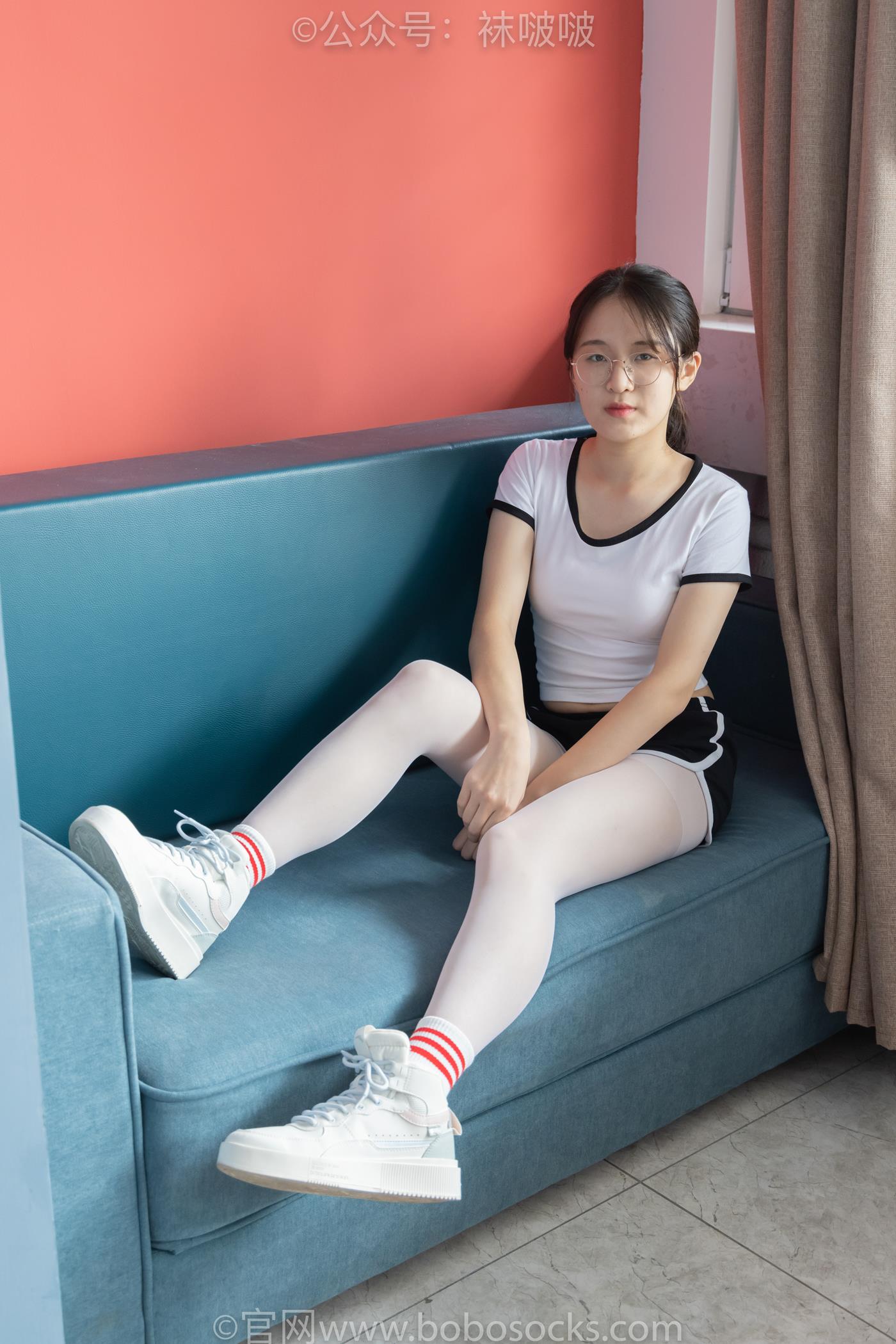 图片[17]-[BoBoSocks袜啵啵]积分限定作品 NO.004 熊熊-板鞋、白棉袜、白丝 (1) [P] – 速更版-美库