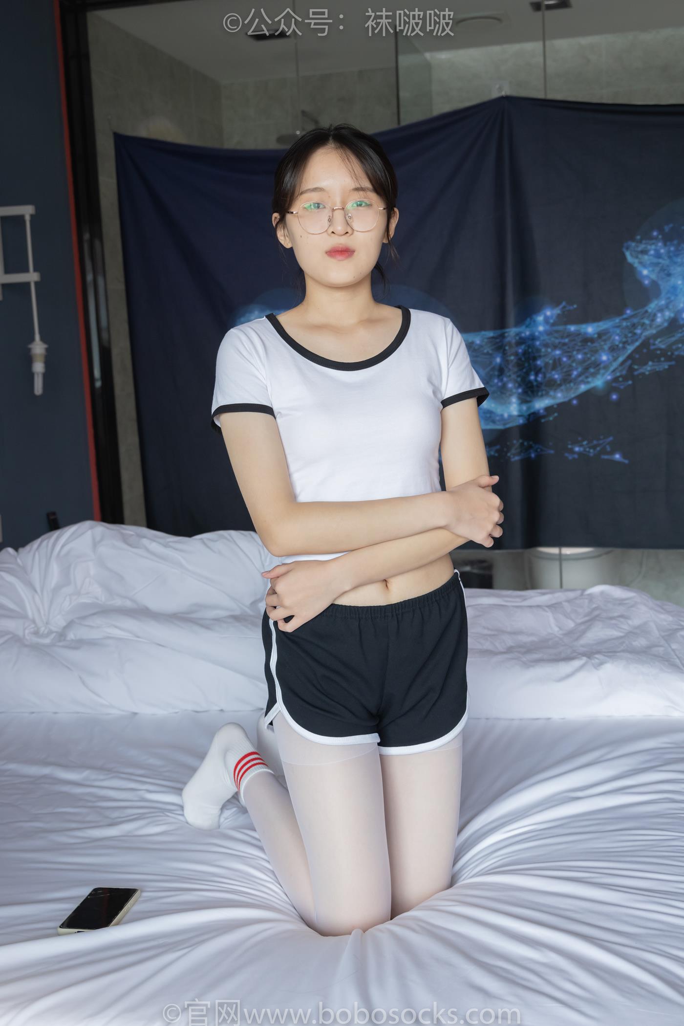 图片[63]-[BoBoSocks袜啵啵]积分限定作品 NO.004 熊熊-板鞋、白棉袜、白丝 (1) [P] – 速更版-美库