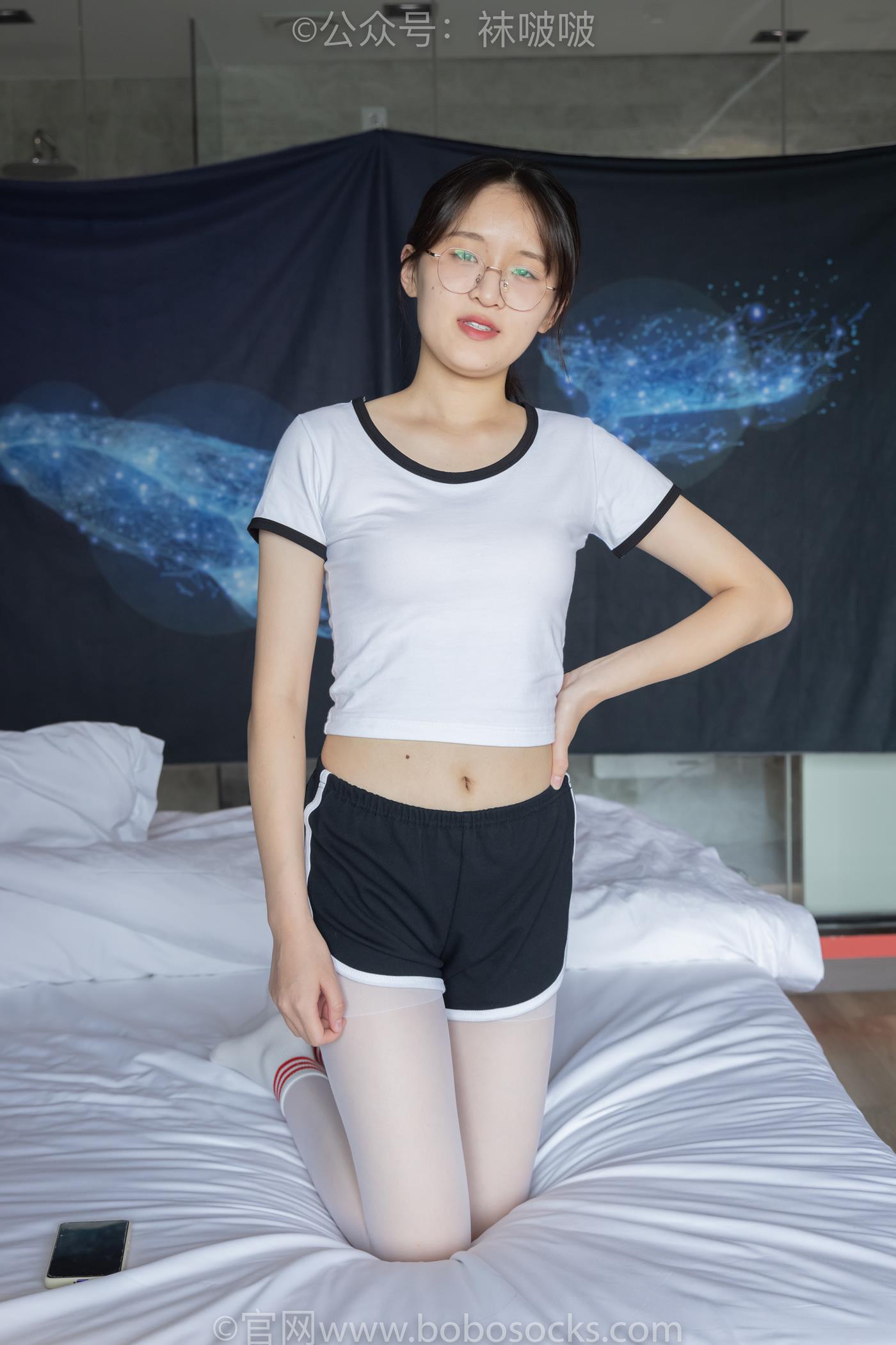 图片[65]-[BoBoSocks袜啵啵]积分限定作品 NO.004 熊熊-板鞋、白棉袜、白丝 (1) [P] – 速更版-美库