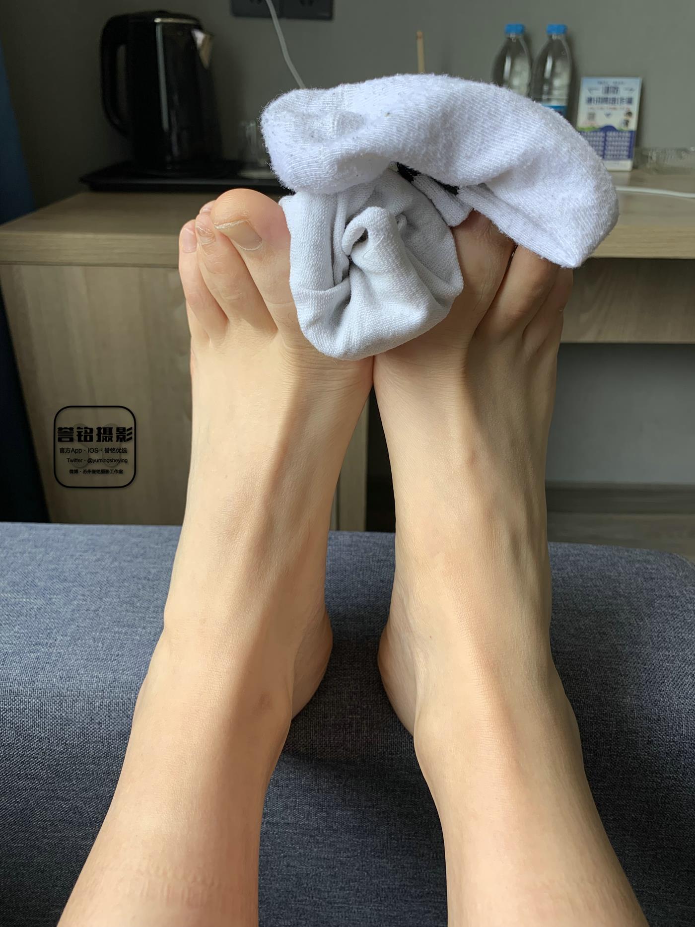 图片[14]-[誉铭传媒]袜足摄影 2022年《2022微信群第6套》(2) [58P] – 速更版-美库