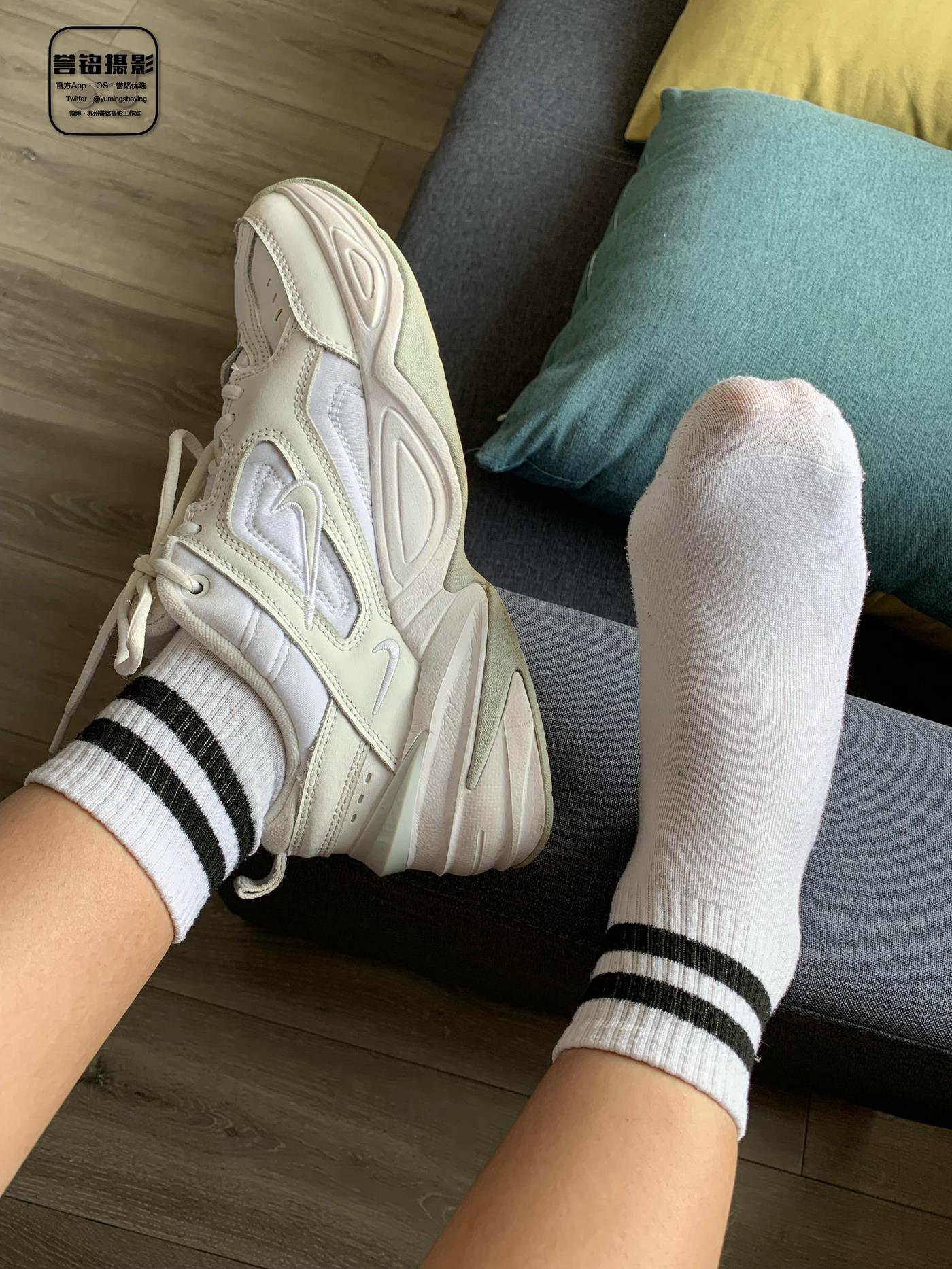 图片[36]-[誉铭传媒]袜足摄影 2022年《2022微信群第6套》(1) [P] – 速更版-美库