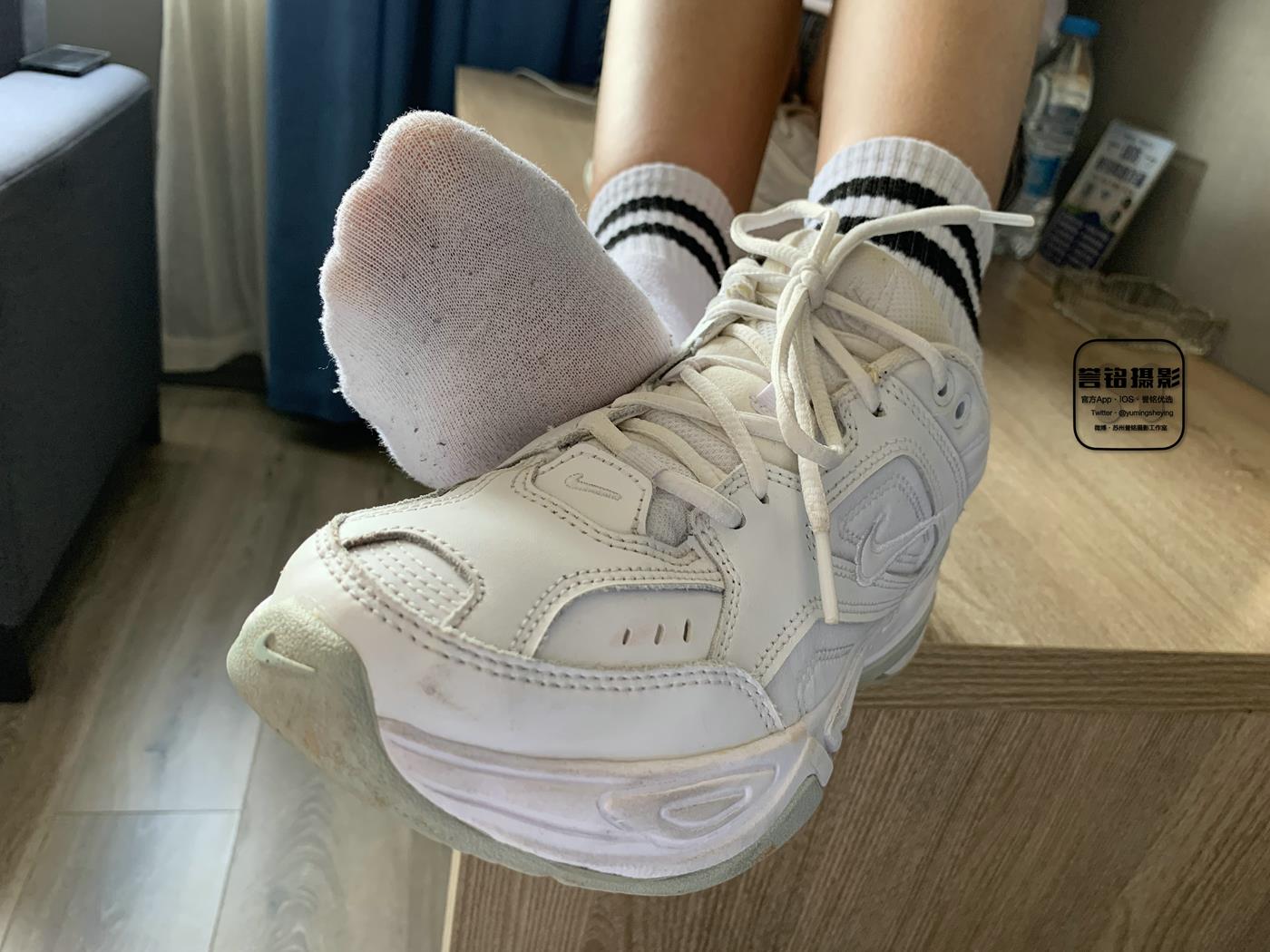 图片[40]-[誉铭传媒]袜足摄影 2022年《2022微信群第6套》(1) [P] – 速更版-美库