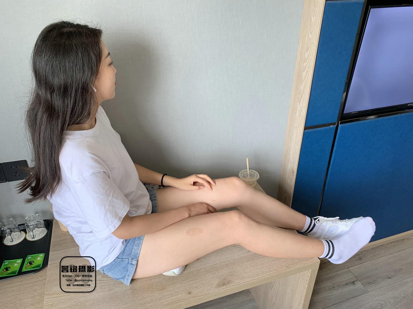 图片[43]-[誉铭传媒]袜足摄影 2022年《2022微信群第6套》(1) [P] – 速更版-美库