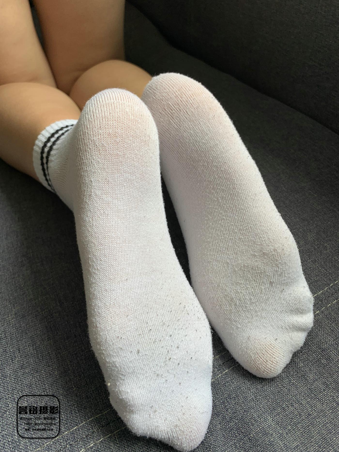 图片[36]-[誉铭传媒]袜足摄影 2022年《2022微信群第6套》(2) [58P] – 速更版-美库