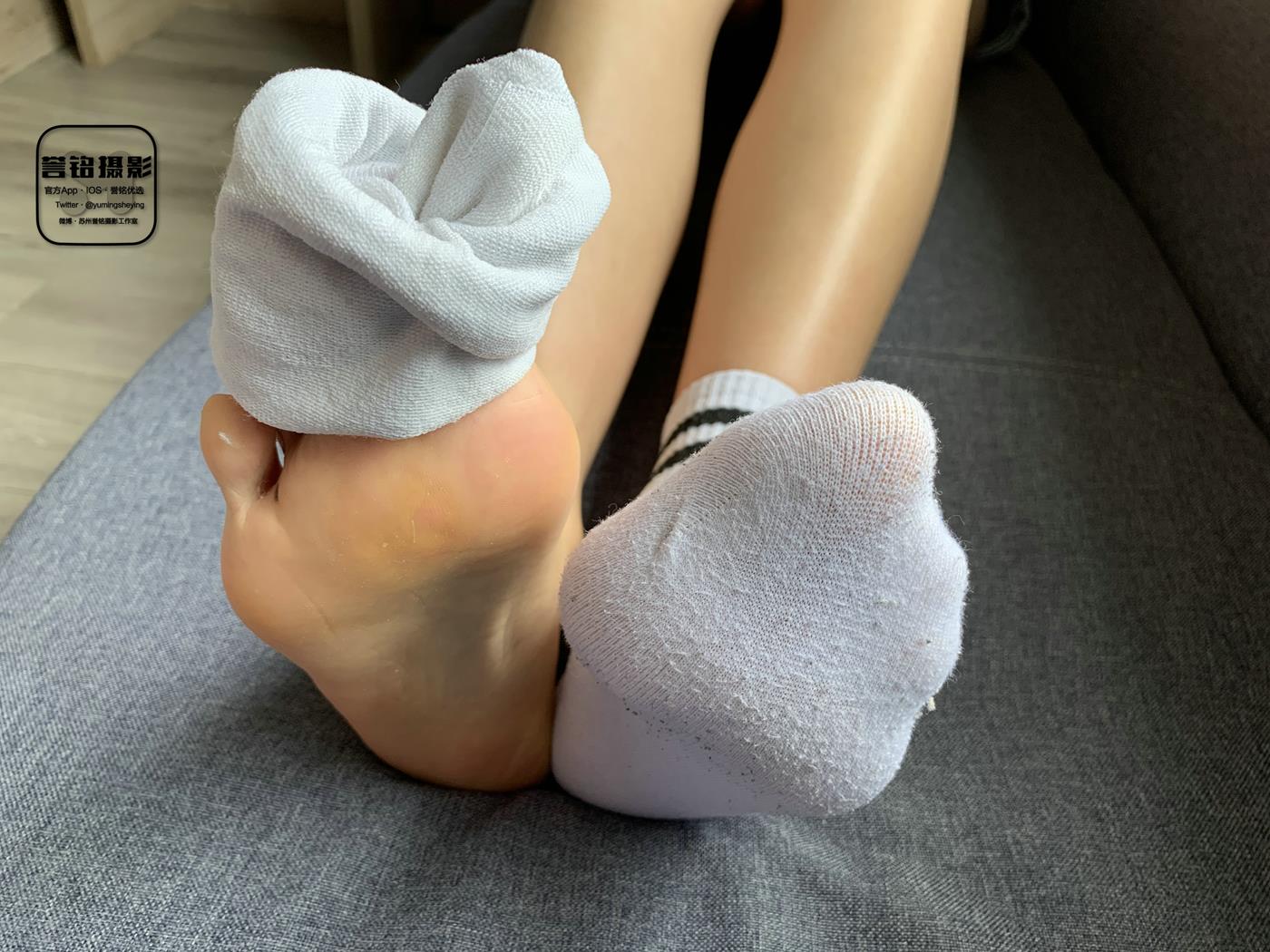 图片[46]-[誉铭传媒]袜足摄影 2022年《2022微信群第6套》(2) [58P] – 速更版-美库