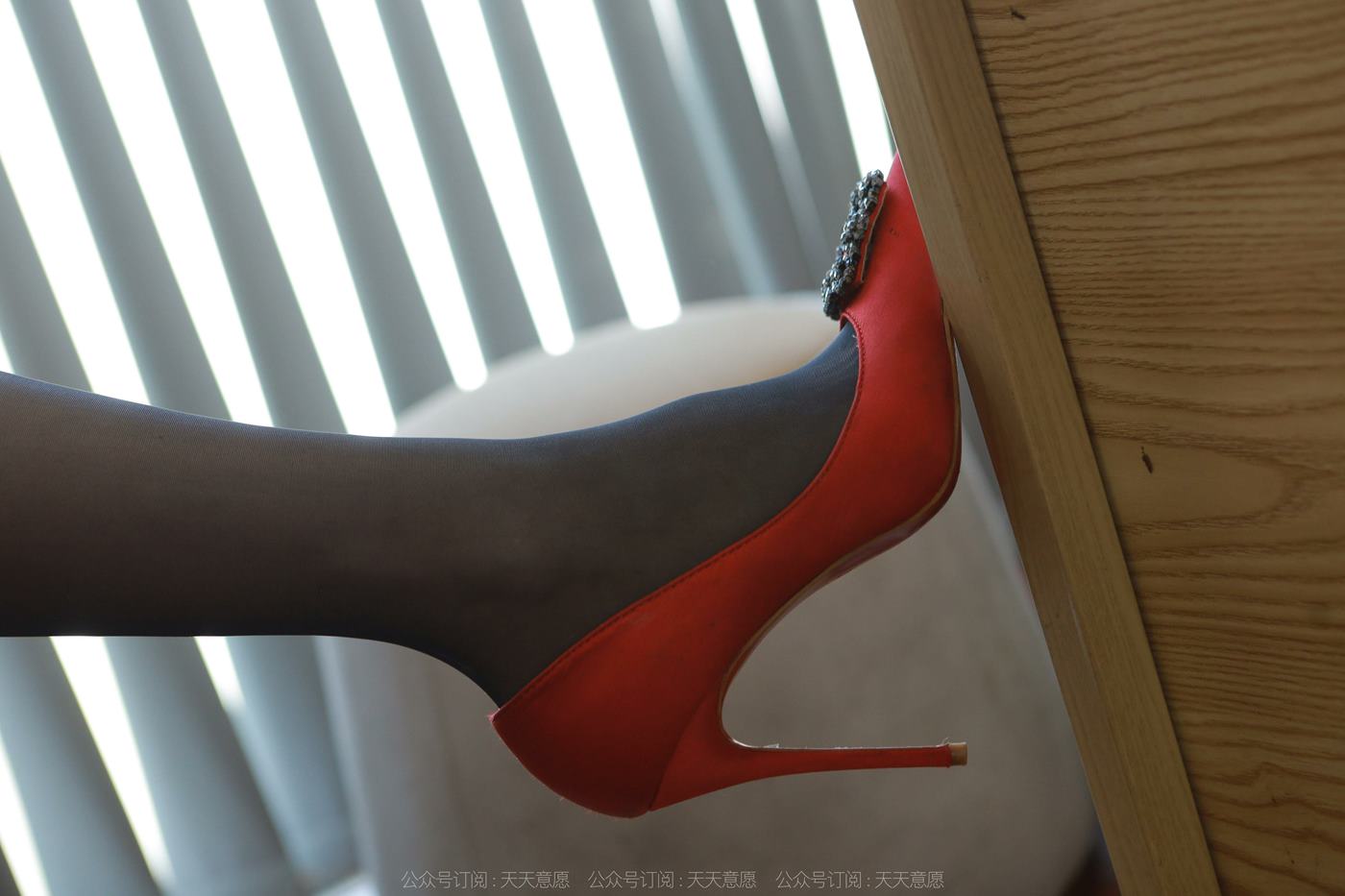 图片[24]-[IESS异思趣向] 耽丝 220729小宝 [90P] – 速更版-美库