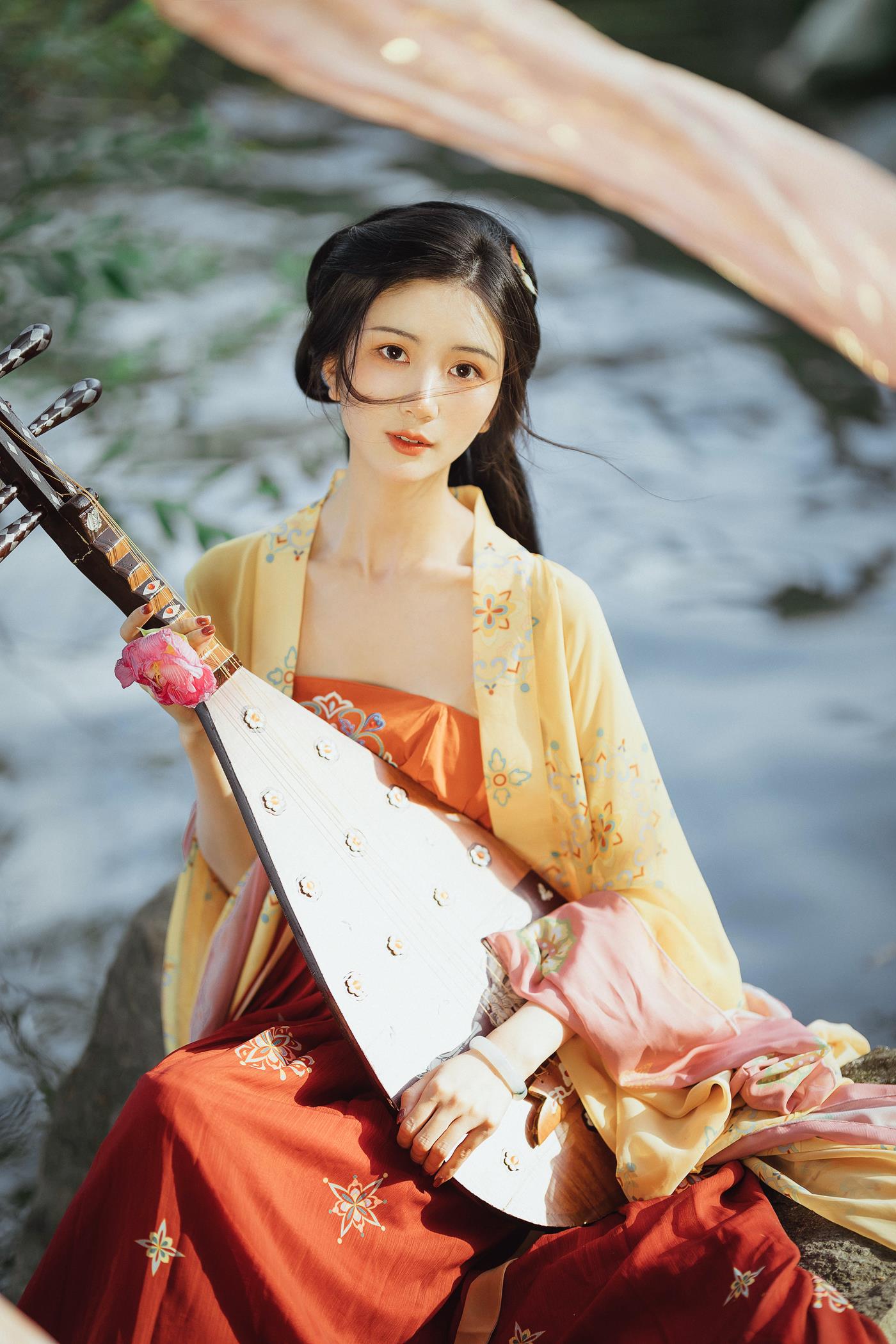 图片[13]-[YITUYU艺图语] 2021.12.29 念你成疾 红利 [20P] – 速更版-美库