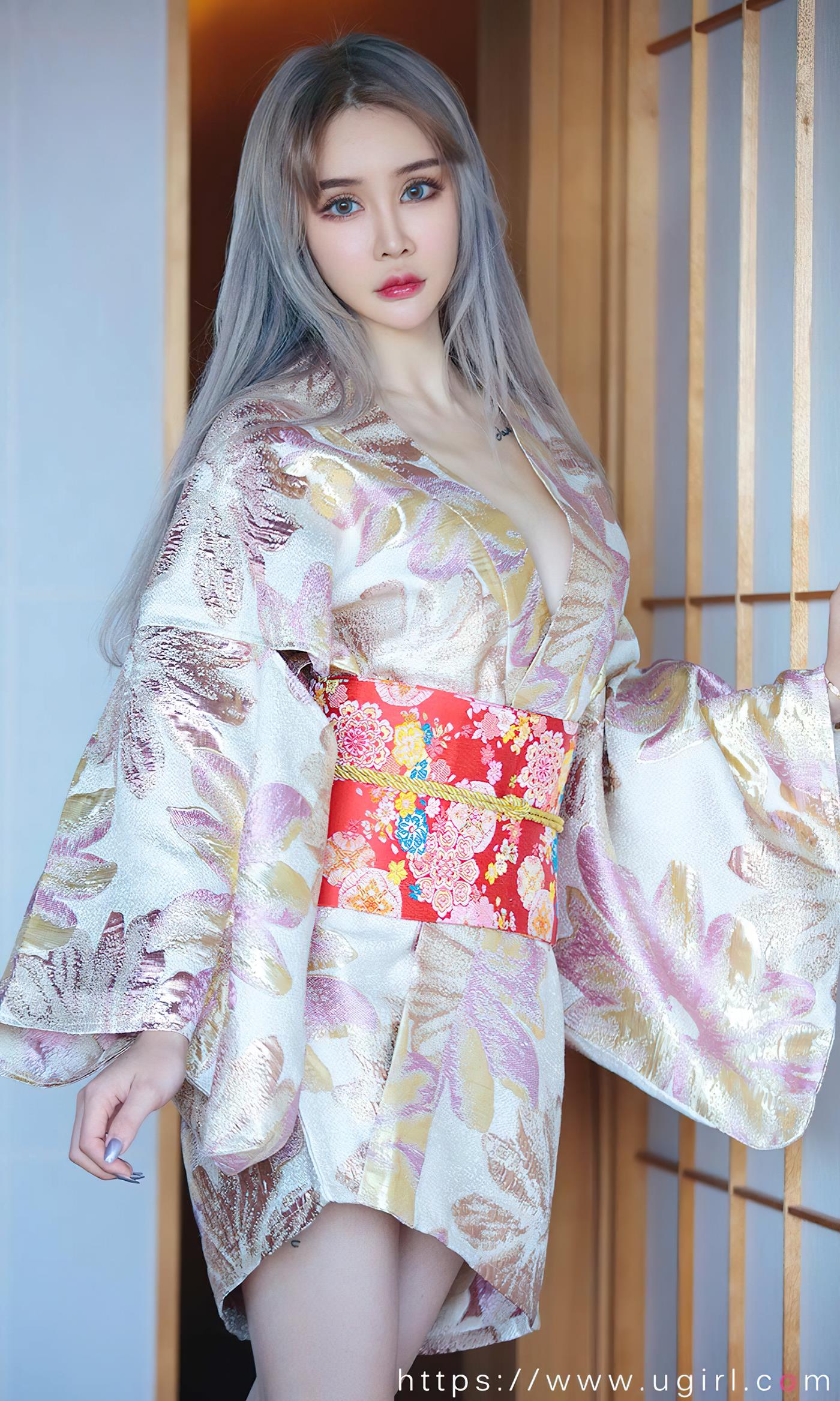 图片[13]-[爱尤物]2022 NO.2440 青树 枫最红时[35P] – 速更版-美库