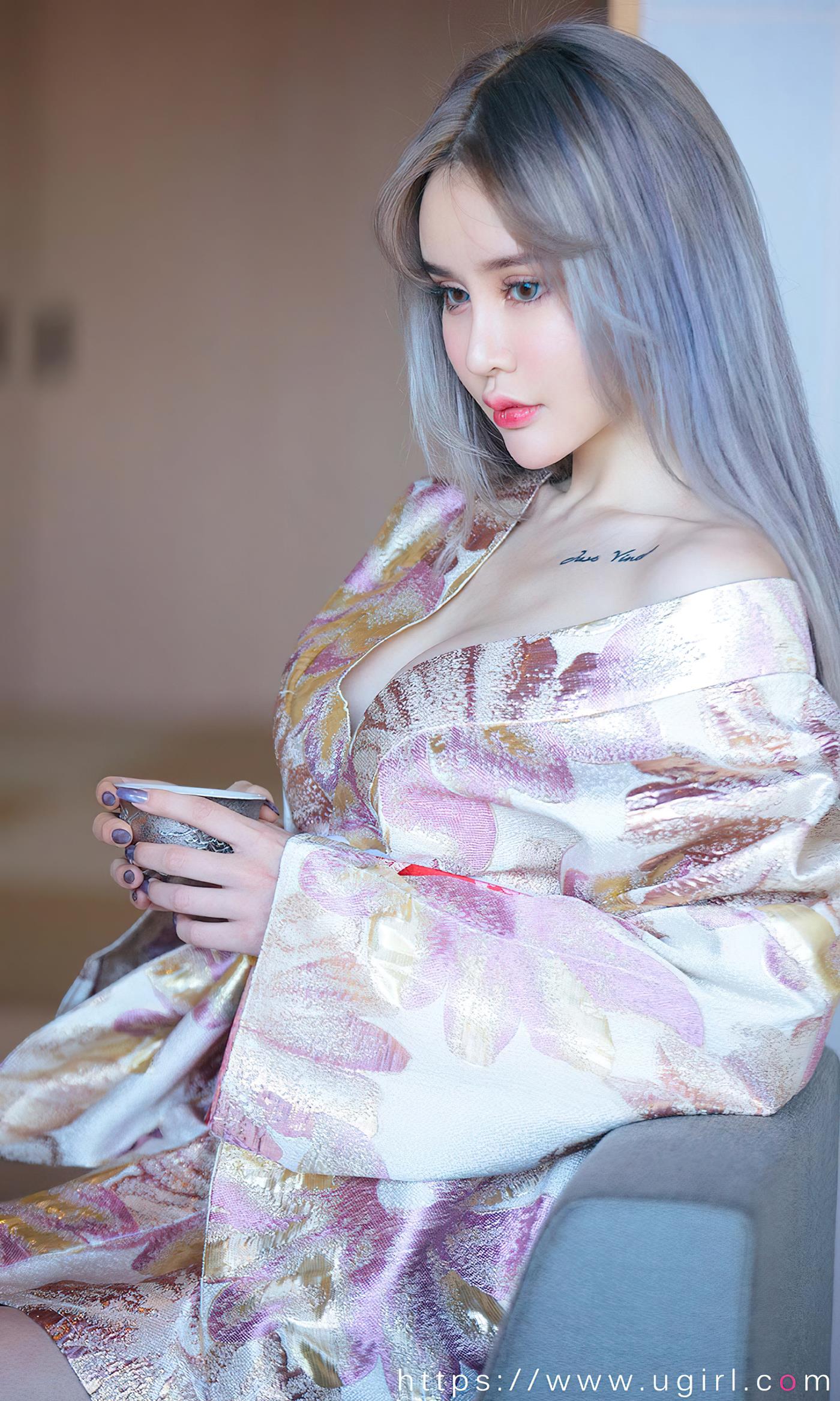 图片[14]-[爱尤物]2022 NO.2440 青树 枫最红时[35P] – 速更版-美库