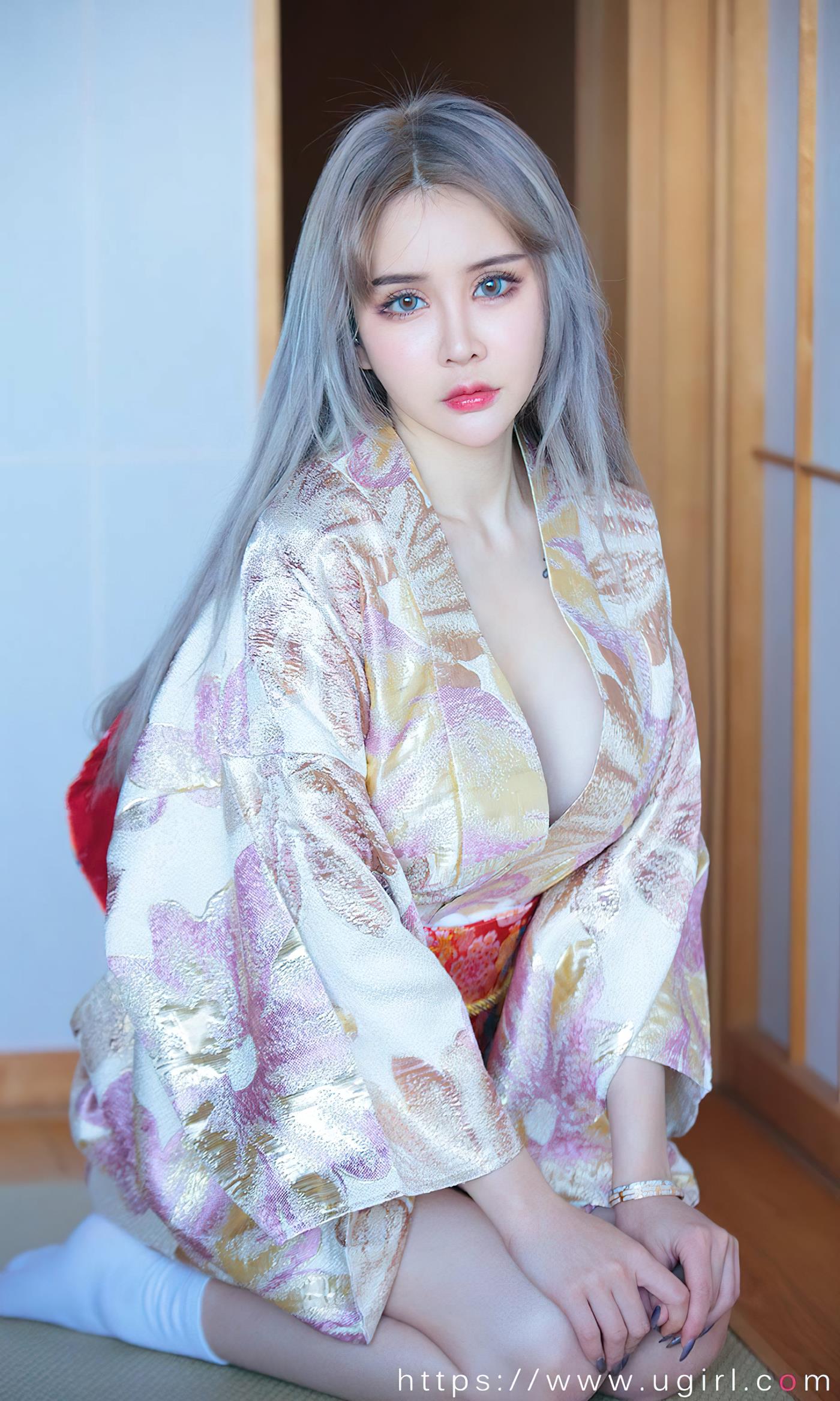 图片[36]-[爱尤物]2022 NO.2440 青树 枫最红时[35P] – 速更版-美库