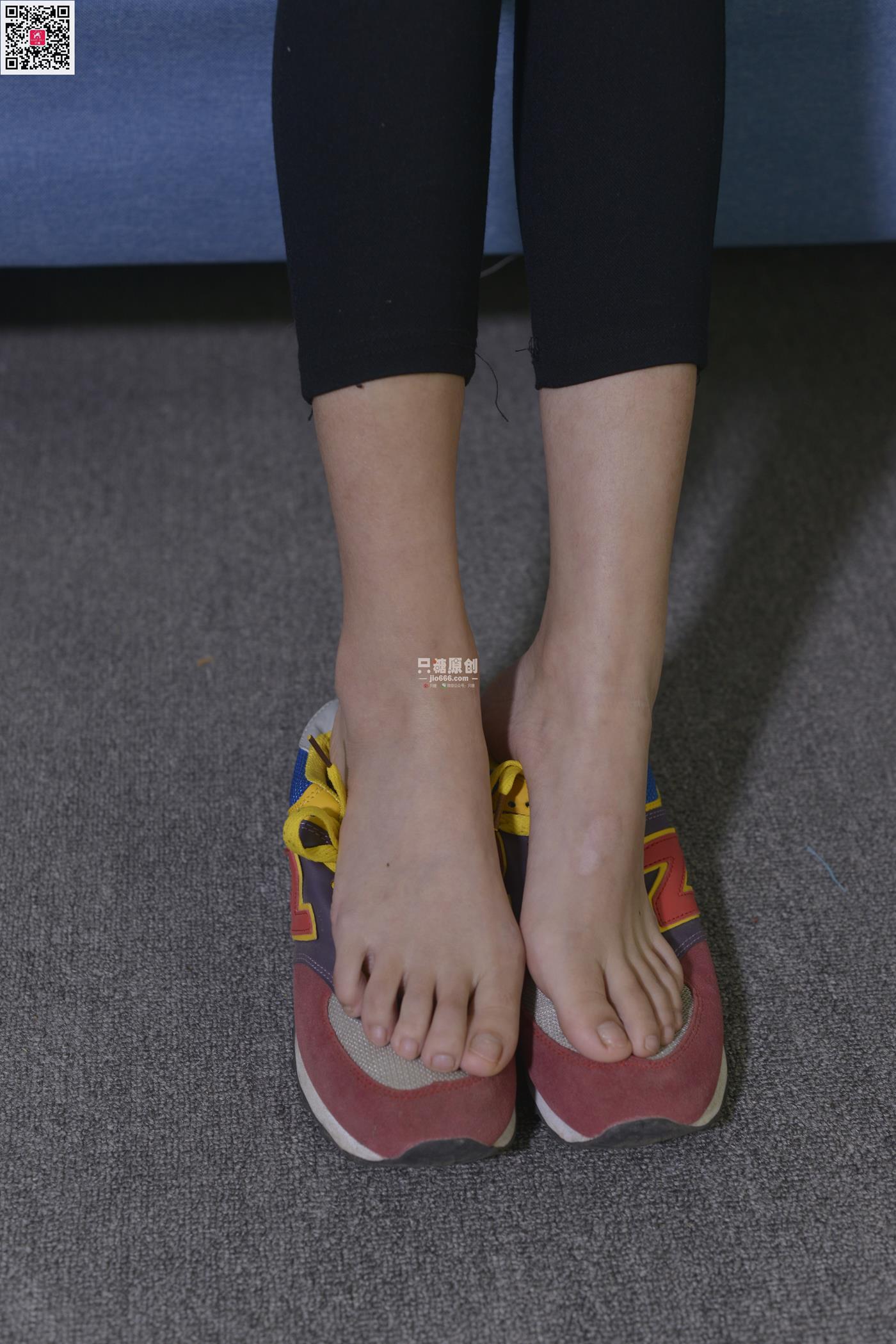 图片[97]-[只糖原创]NO.584 周菲 温暖过冬[106P] – 速更版-美库