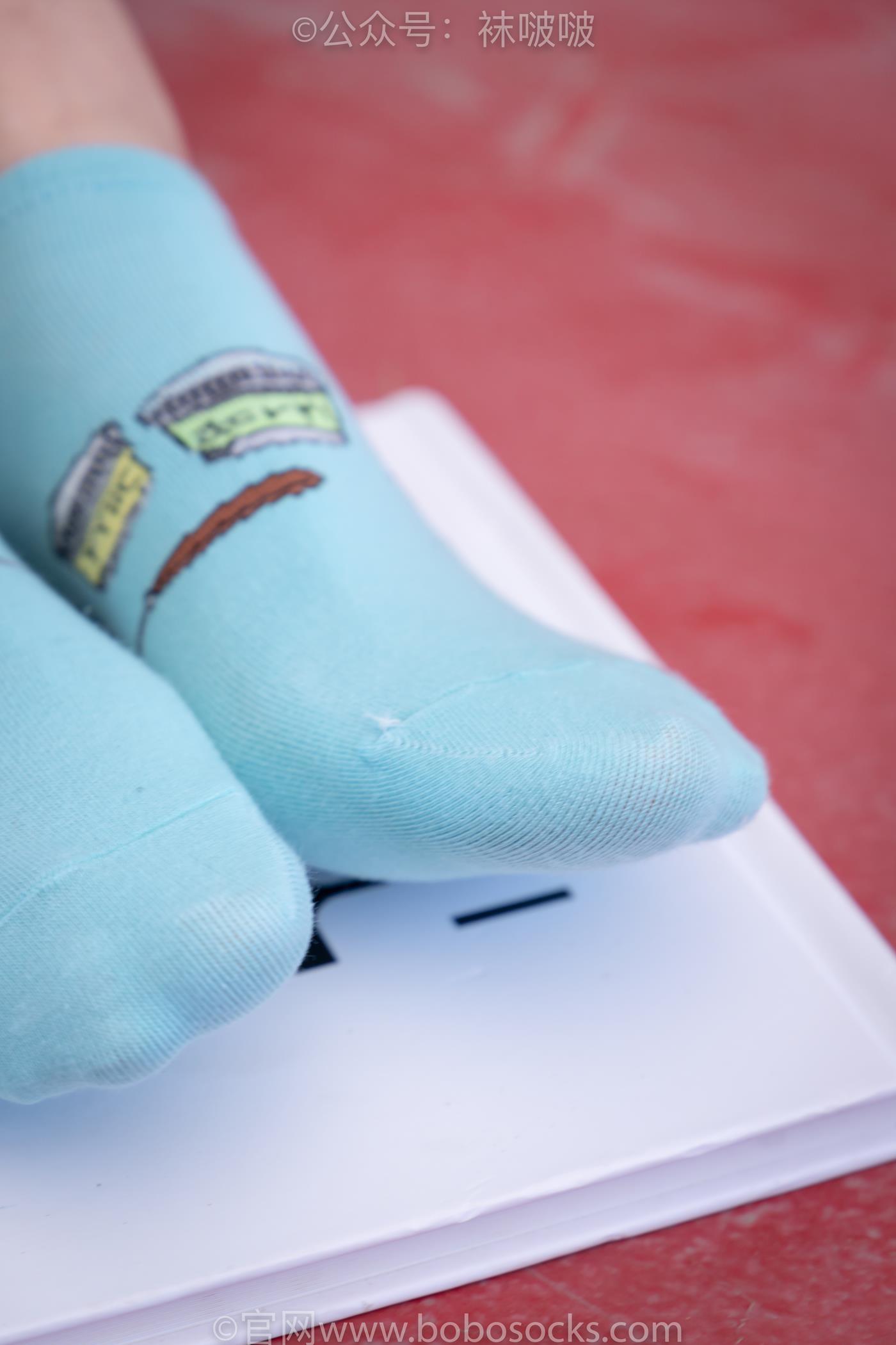 图片[11]-[BoBoSocks袜啵啵]积分限定作品 NO.006 泡芙-板鞋、天蓝色短棉袜、裸足 （2）[70P] – 速更版-美库