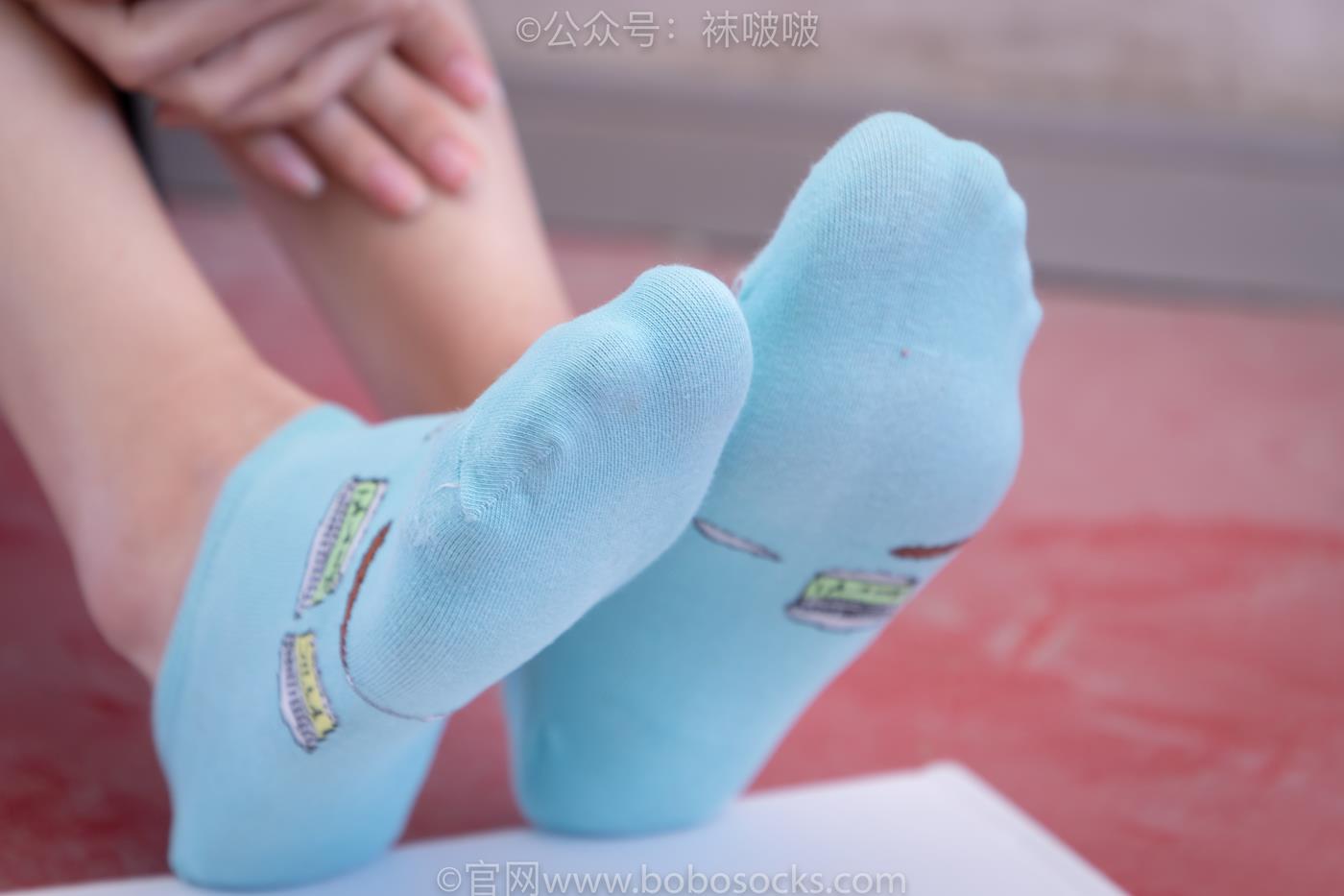 图片[13]-[BoBoSocks袜啵啵]积分限定作品 NO.006 泡芙-板鞋、天蓝色短棉袜、裸足 （2）[70P] – 速更版-美库