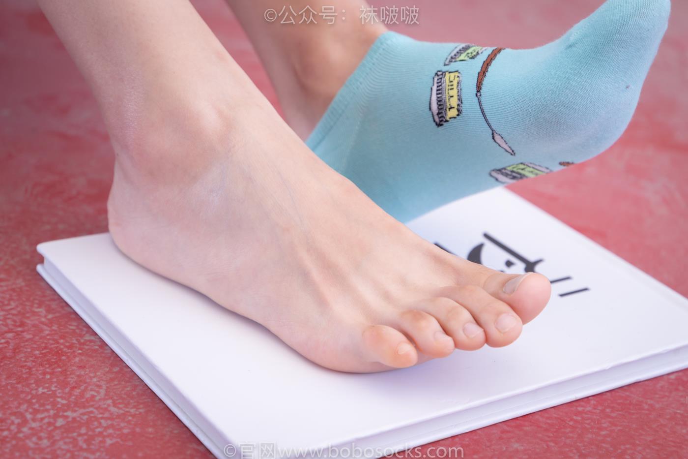 图片[30]-[BoBoSocks袜啵啵]积分限定作品 NO.006 泡芙-板鞋、天蓝色短棉袜、裸足 （2）[70P] – 速更版-美库