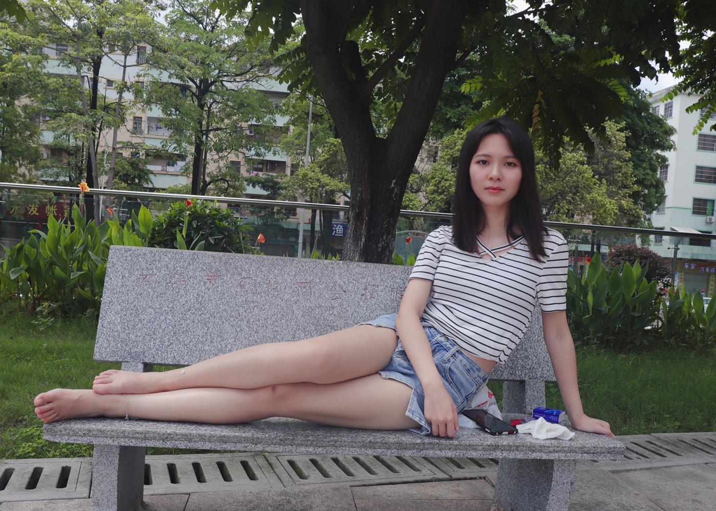 图片[23]-Pary摄影 NO.001 大美女慧婷公园展示美脚 (2) [69P] – 速更版-美库