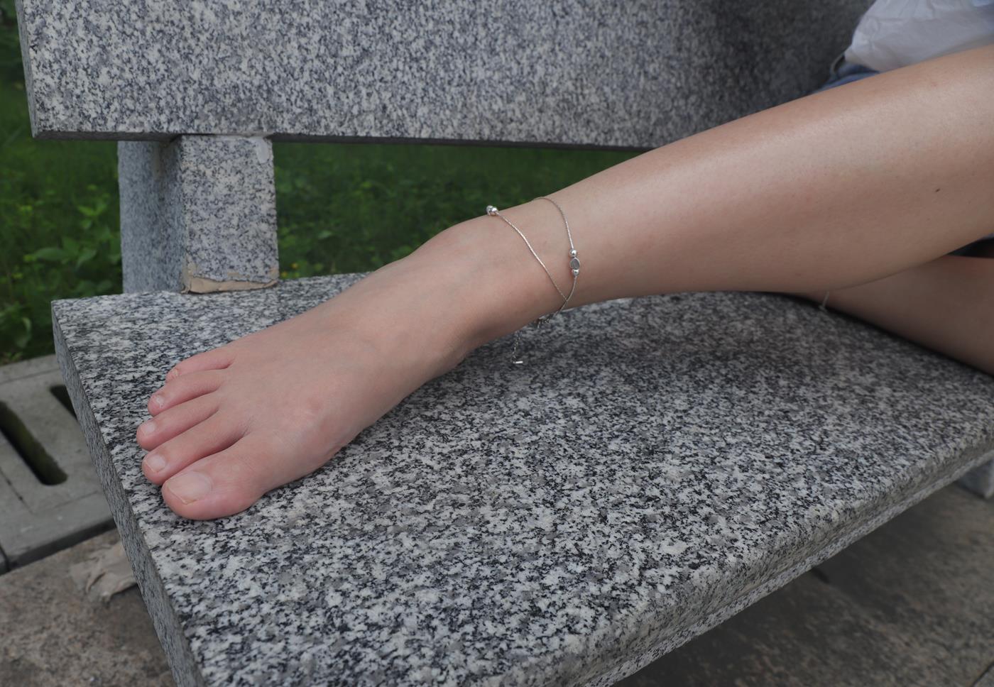 图片[35]-Pary摄影 NO.001 大美女慧婷公园展示美脚 (2) [69P] – 速更版-美库