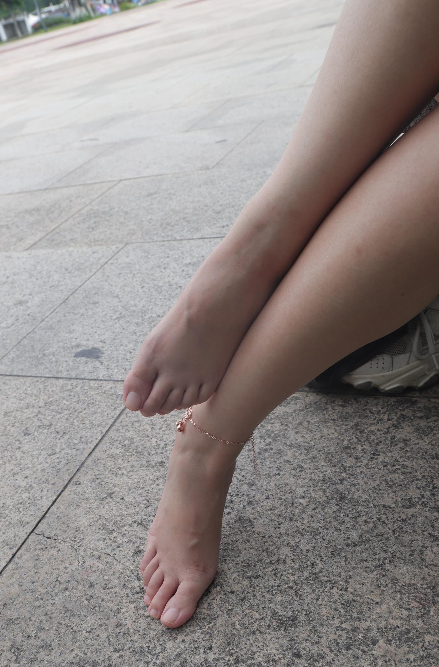 图片[51]-Pary摄影 NO.001 大美女慧婷公园展示美脚 (1) [84P] – 速更版-美库