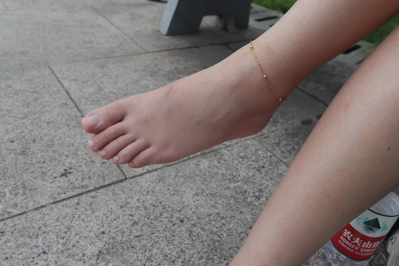 图片[54]-Pary摄影 NO.001 大美女慧婷公园展示美脚 (1) [84P] – 速更版-美库