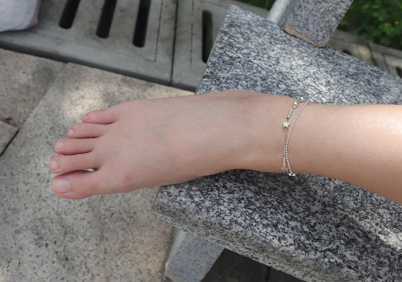 图片[75]-Pary摄影 NO.001 大美女慧婷公园展示美脚 (1) [84P] – 速更版-美库