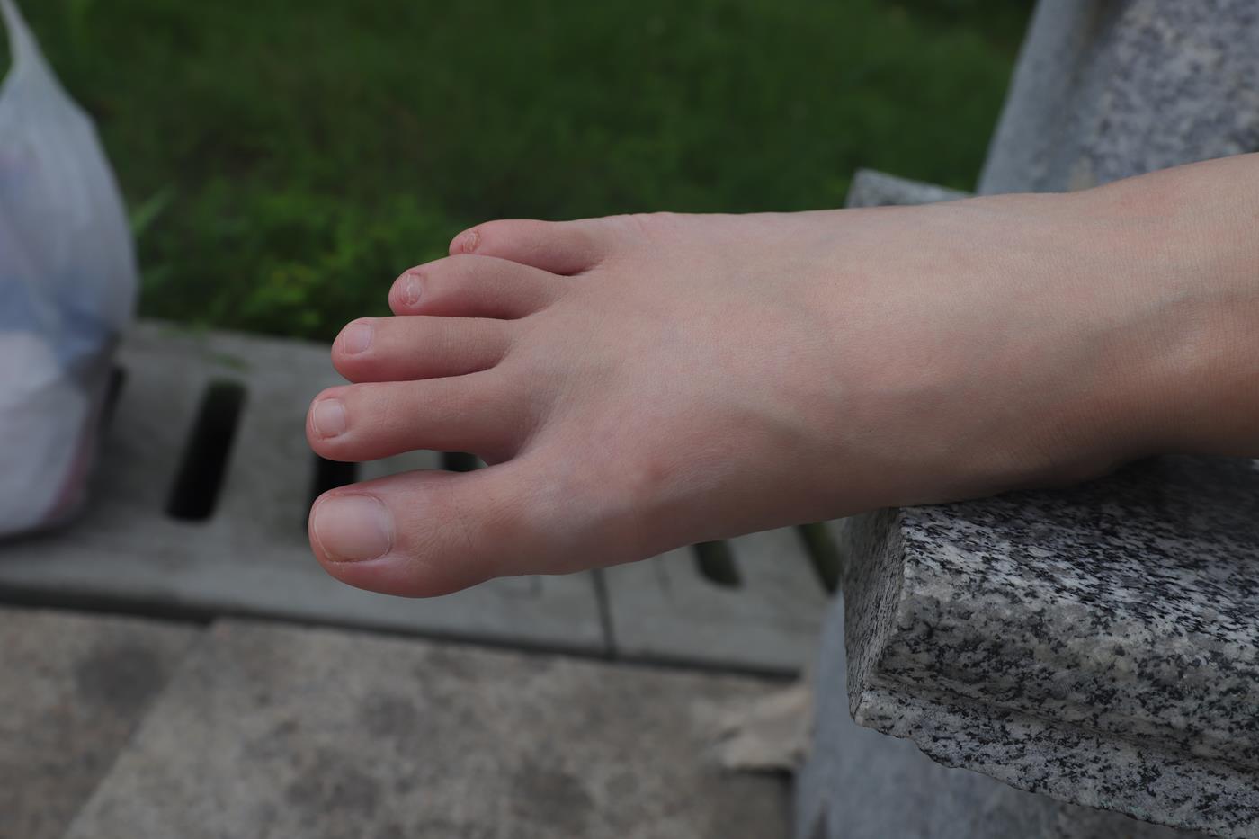 图片[81]-Pary摄影 NO.001 大美女慧婷公园展示美脚 (1) [84P] – 速更版-美库