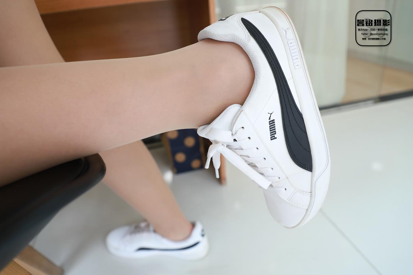 图片[21]-[誉铭传媒]袜足摄影 2022年《2022微信群第7套》[70P] – 速更版-美库