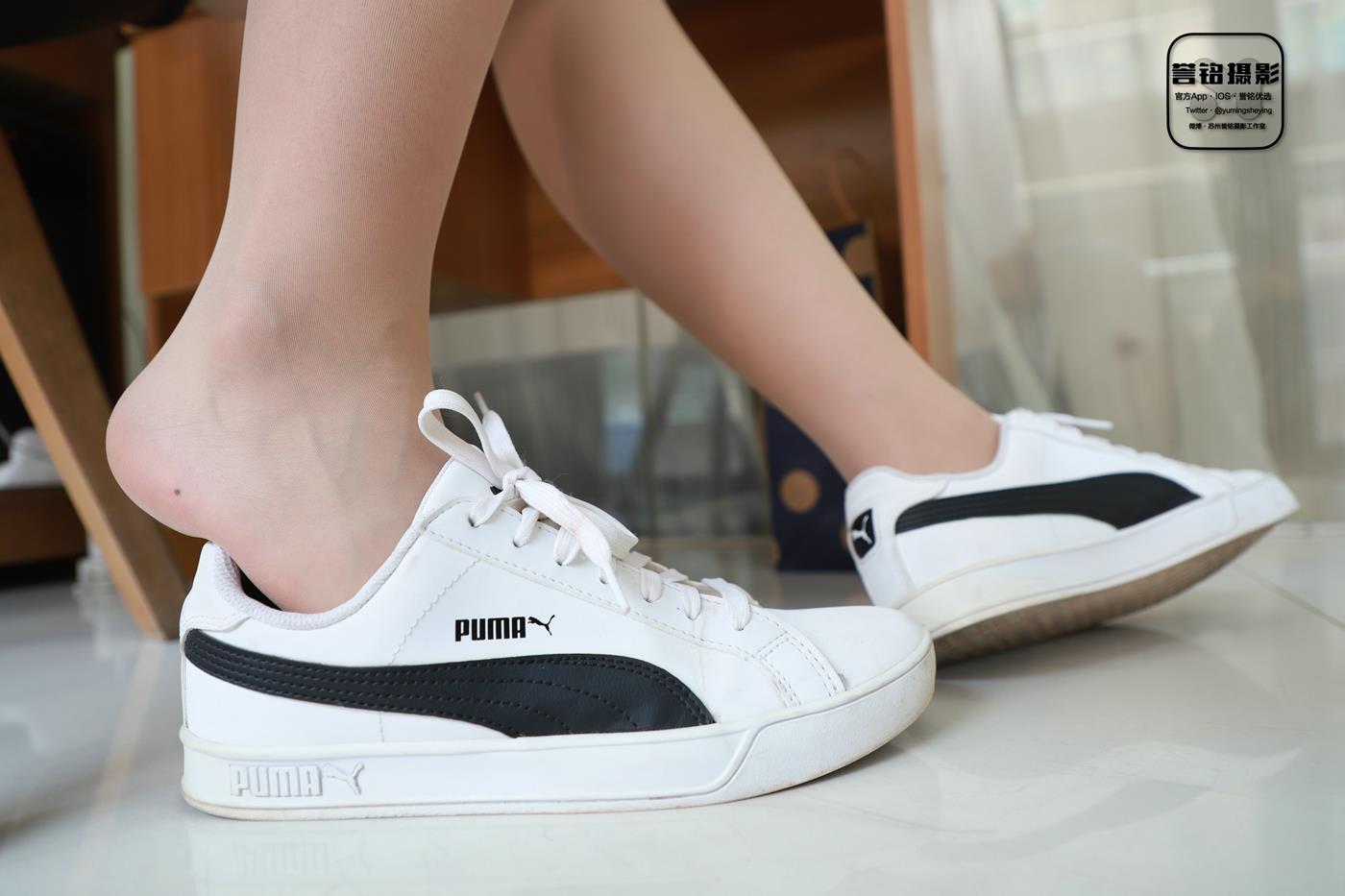 图片[23]-[誉铭传媒]袜足摄影 2022年《2022微信群第7套》[70P] – 速更版-美库