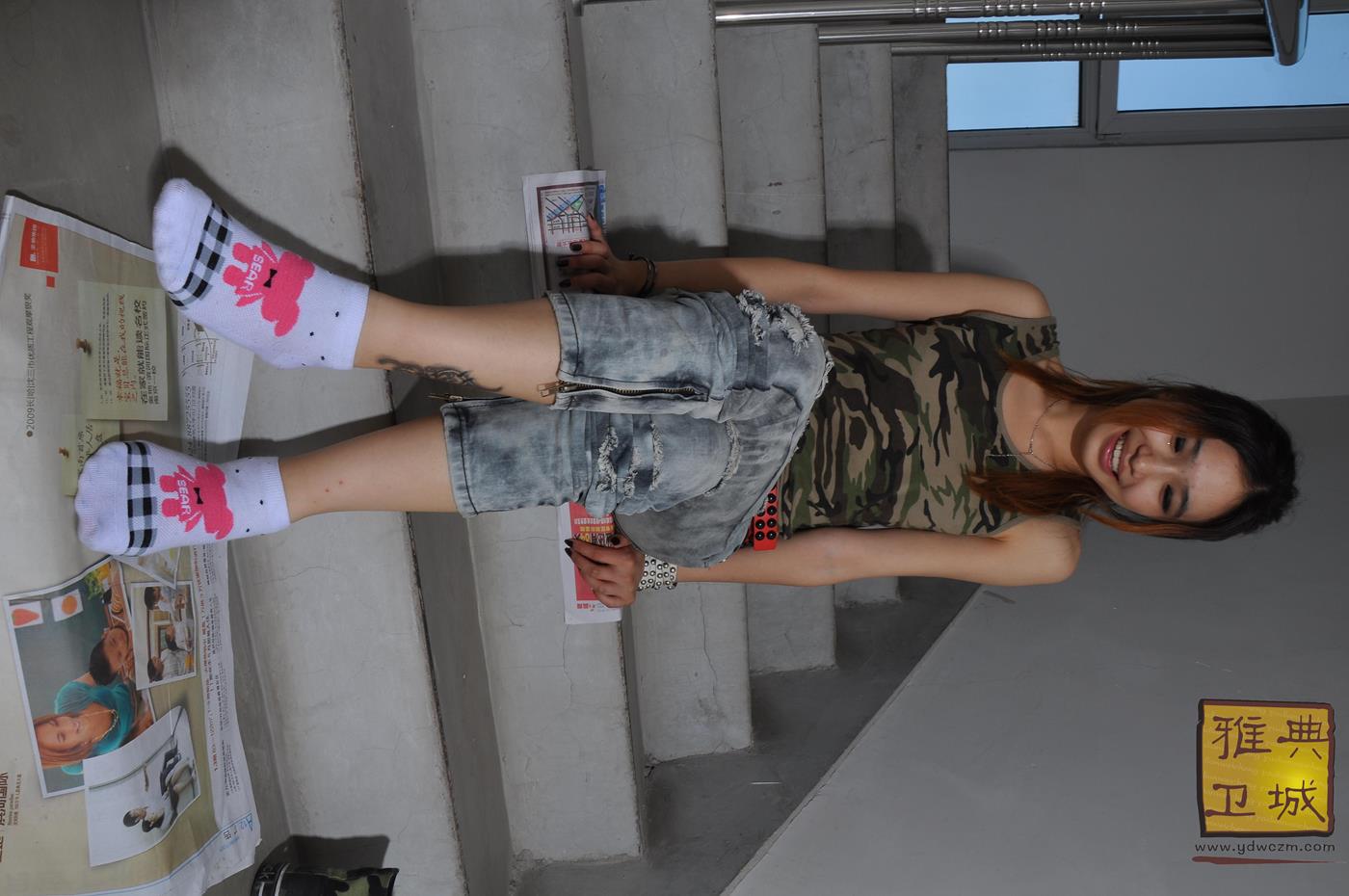 图片[26]-雅典卫城 楼道里长腿美女 2010-016 [86P] – 速更版-美库