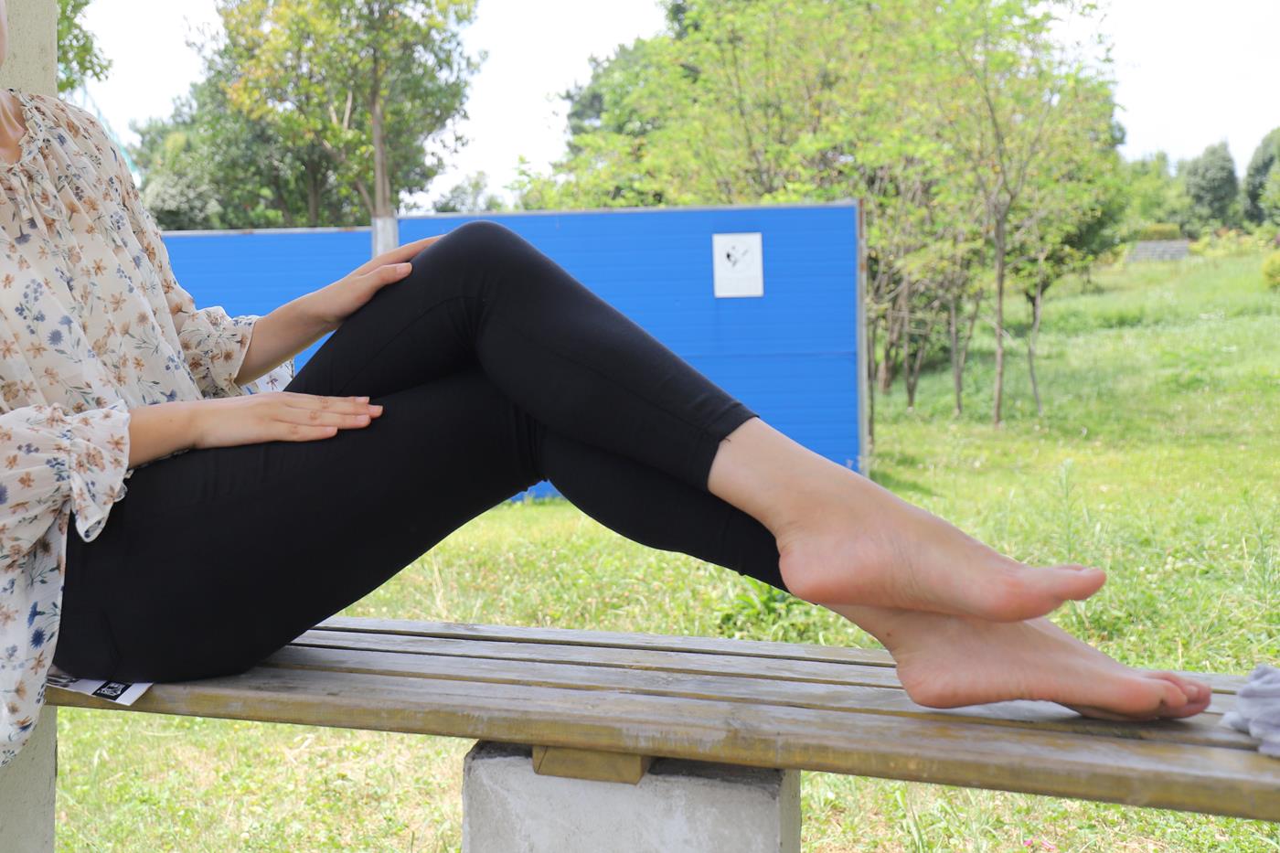 图片[22]-大西瓜爱牙膏-2019 12X活动 模特3（三）公园短丝 短袜 (3) [56P] – 速更版-美库