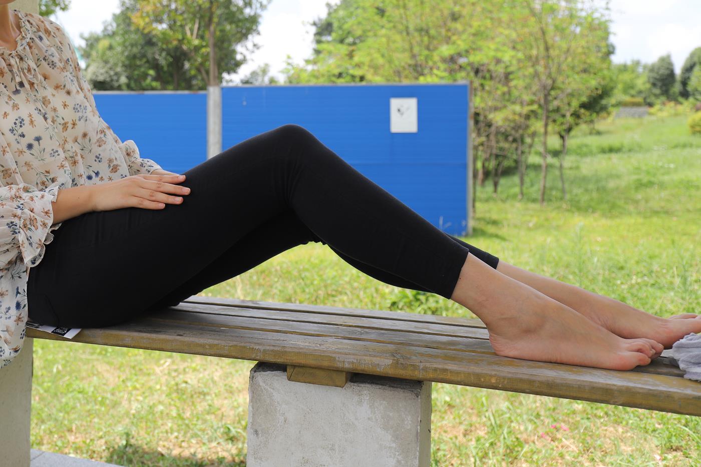 图片[24]-大西瓜爱牙膏-2019 12X活动 模特3（三）公园短丝 短袜 (3) [56P] – 速更版-美库