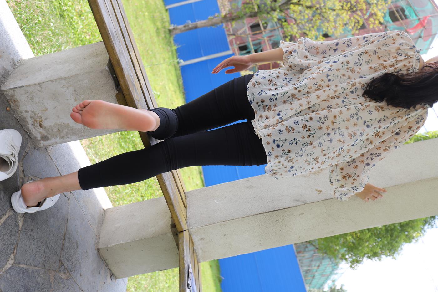 图片[31]-大西瓜爱牙膏-2019 12X活动 模特3（三）公园短丝 短袜 (4) [41P] – 速更版-美库