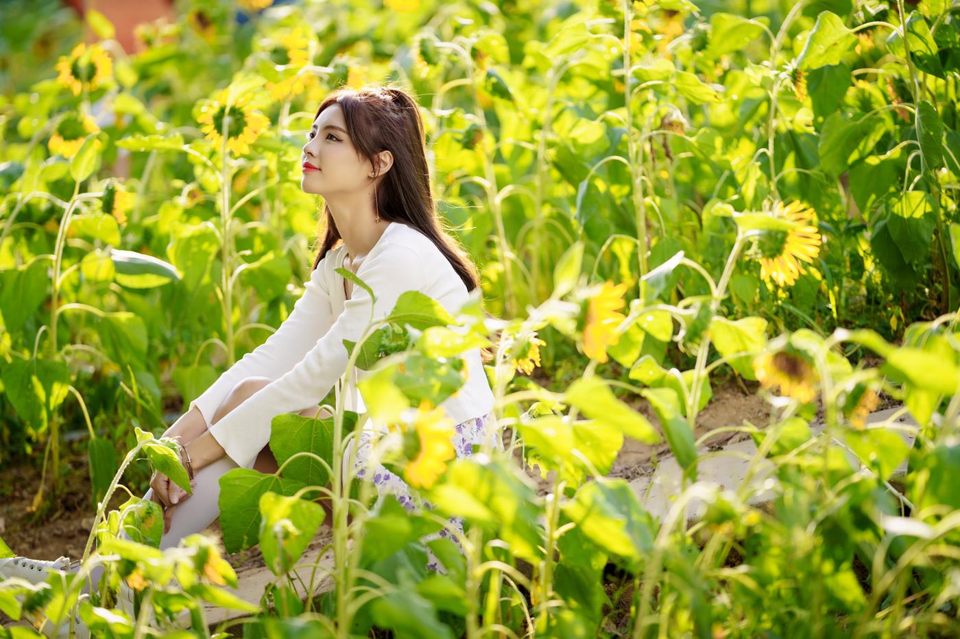 图片[18]-[YITUYU艺图语] 2021.12.30 向日葵花海 滕静 [31P] – 速更版-美库