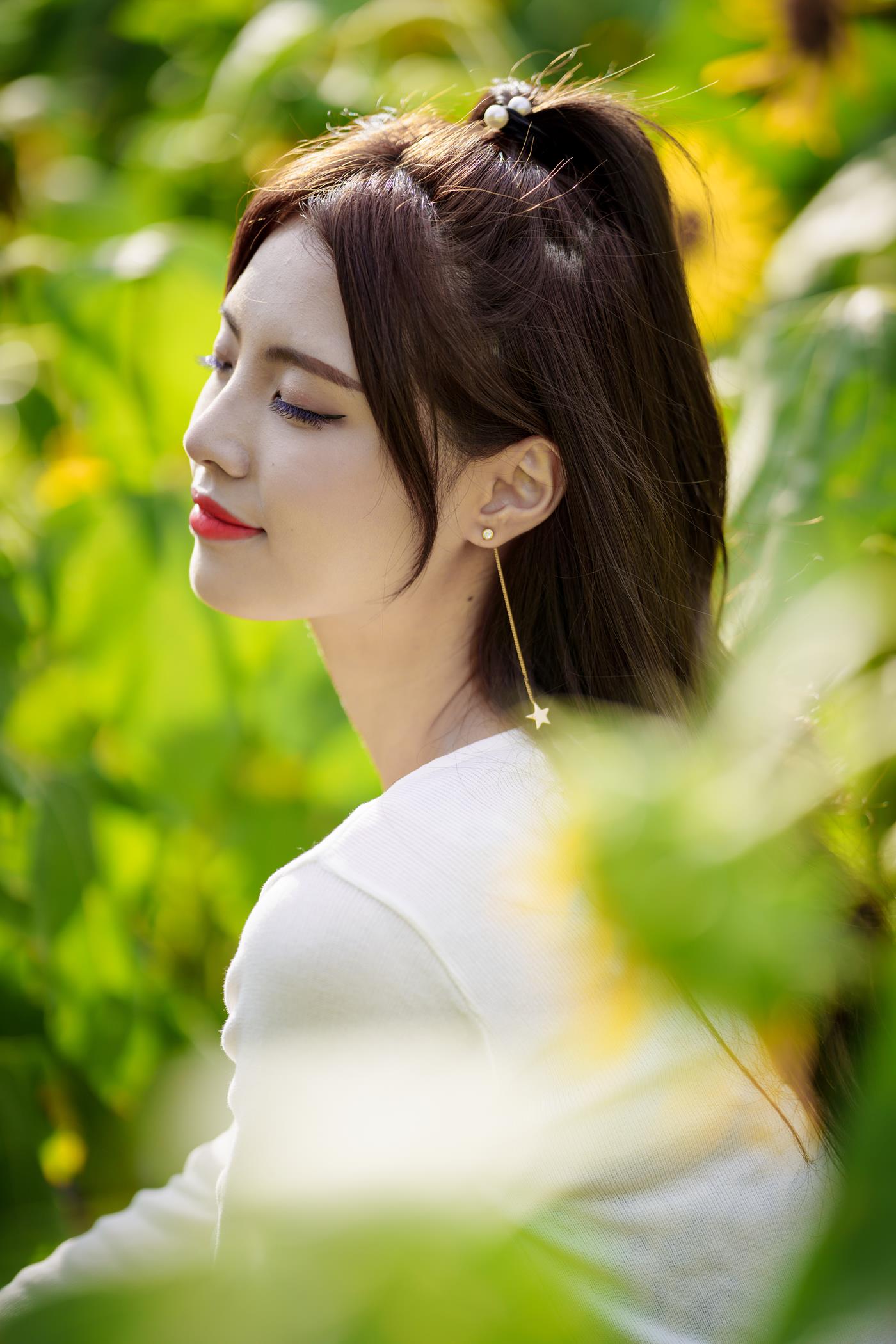 图片[32]-[YITUYU艺图语] 2021.12.30 向日葵花海 滕静 [31P] – 速更版-美库