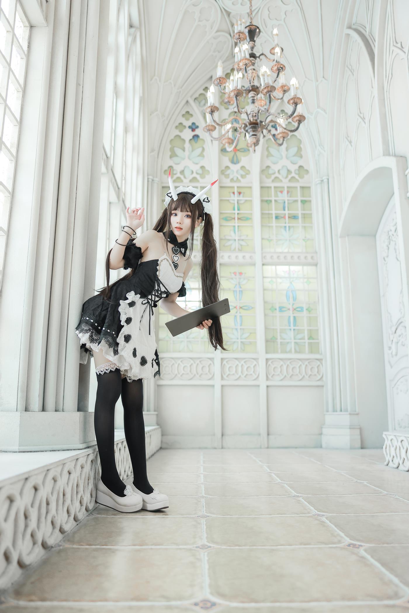 图片[22]-花柒Hana  能代女仆 [21P] – 速更版-美库