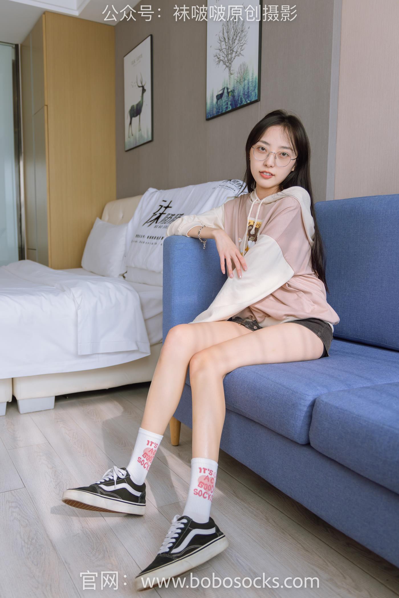 图片[14]-[BoBoSocks袜啵啵]NO.143 稚予-匡威板鞋、vans帆布鞋、两双白棉袜 (1) [84P] – 速更版-美库