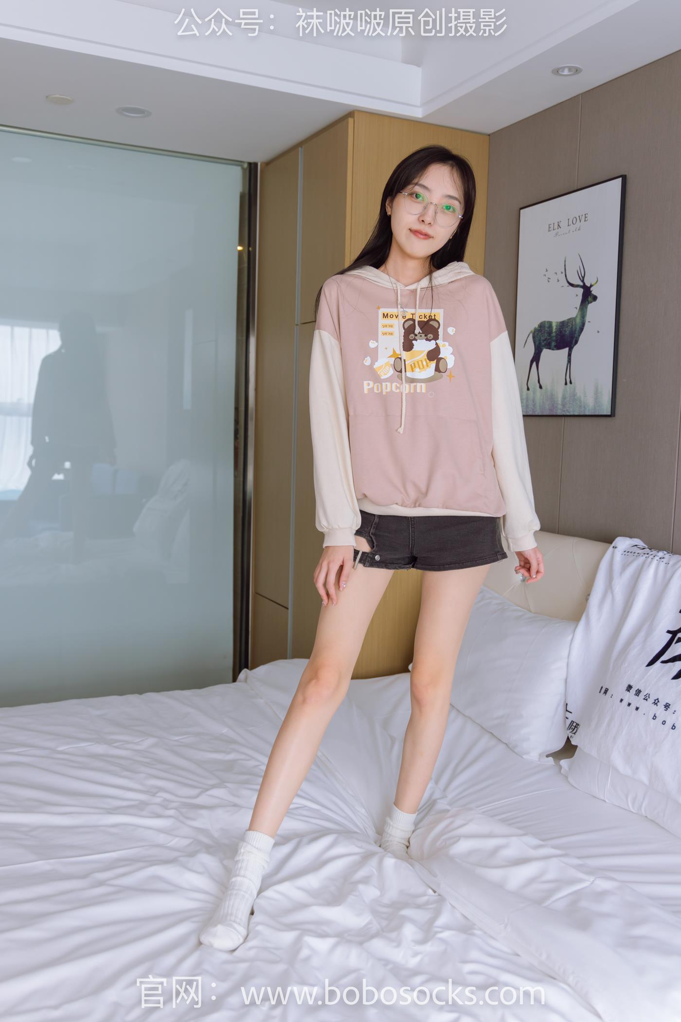 图片[18]-[BoBoSocks袜啵啵]NO.143 稚予-匡威板鞋、vans帆布鞋、两双白棉袜 (2) [82P] – 速更版-美库