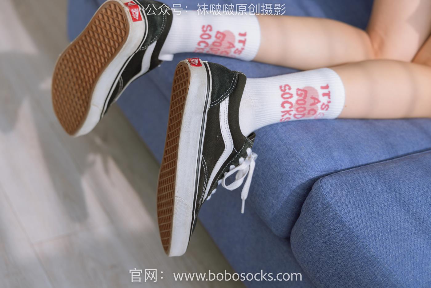 图片[29]-[BoBoSocks袜啵啵]NO.143 稚予-匡威板鞋、vans帆布鞋、两双白棉袜 (1) [84P] – 速更版-美库