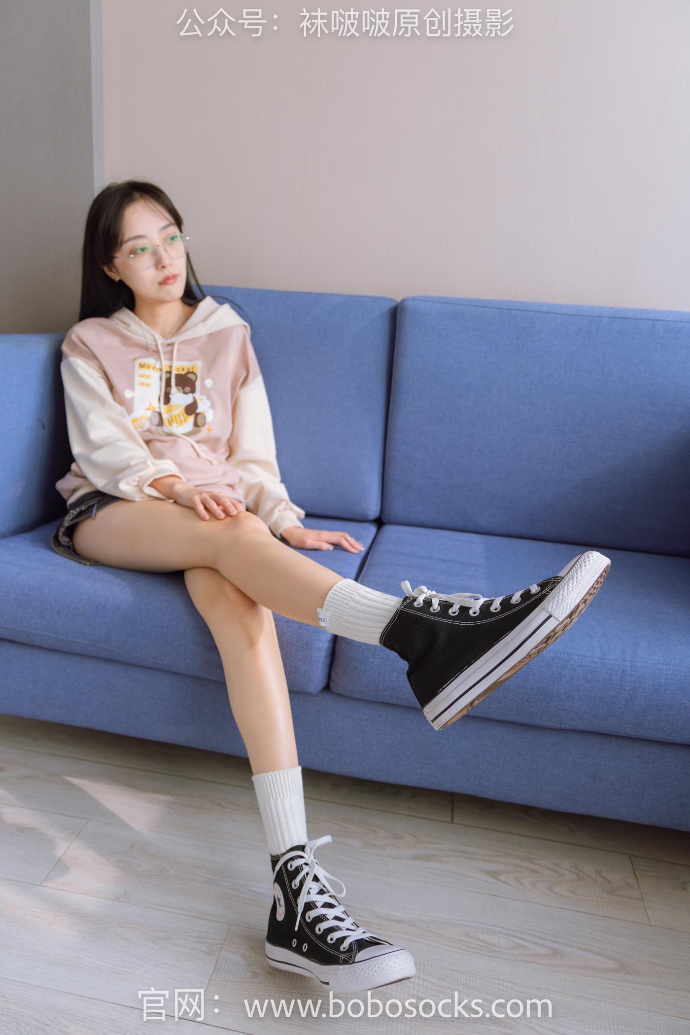 图片[25]-[BoBoSocks袜啵啵]NO.143 稚予-匡威板鞋、vans帆布鞋、两双白棉袜 (2) [82P] – 速更版-美库