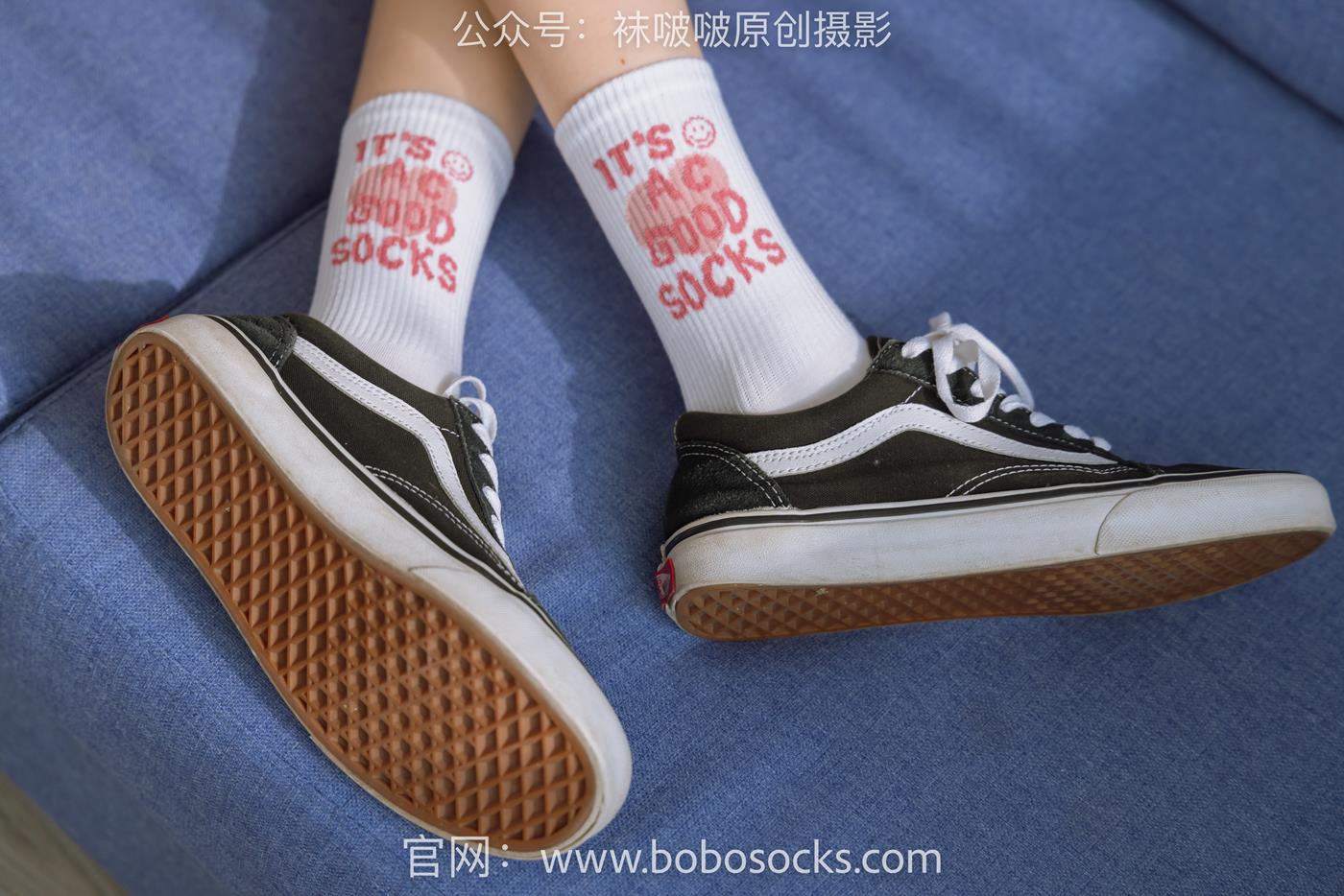 图片[34]-[BoBoSocks袜啵啵]NO.143 稚予-匡威板鞋、vans帆布鞋、两双白棉袜 (1) [84P] – 速更版-美库