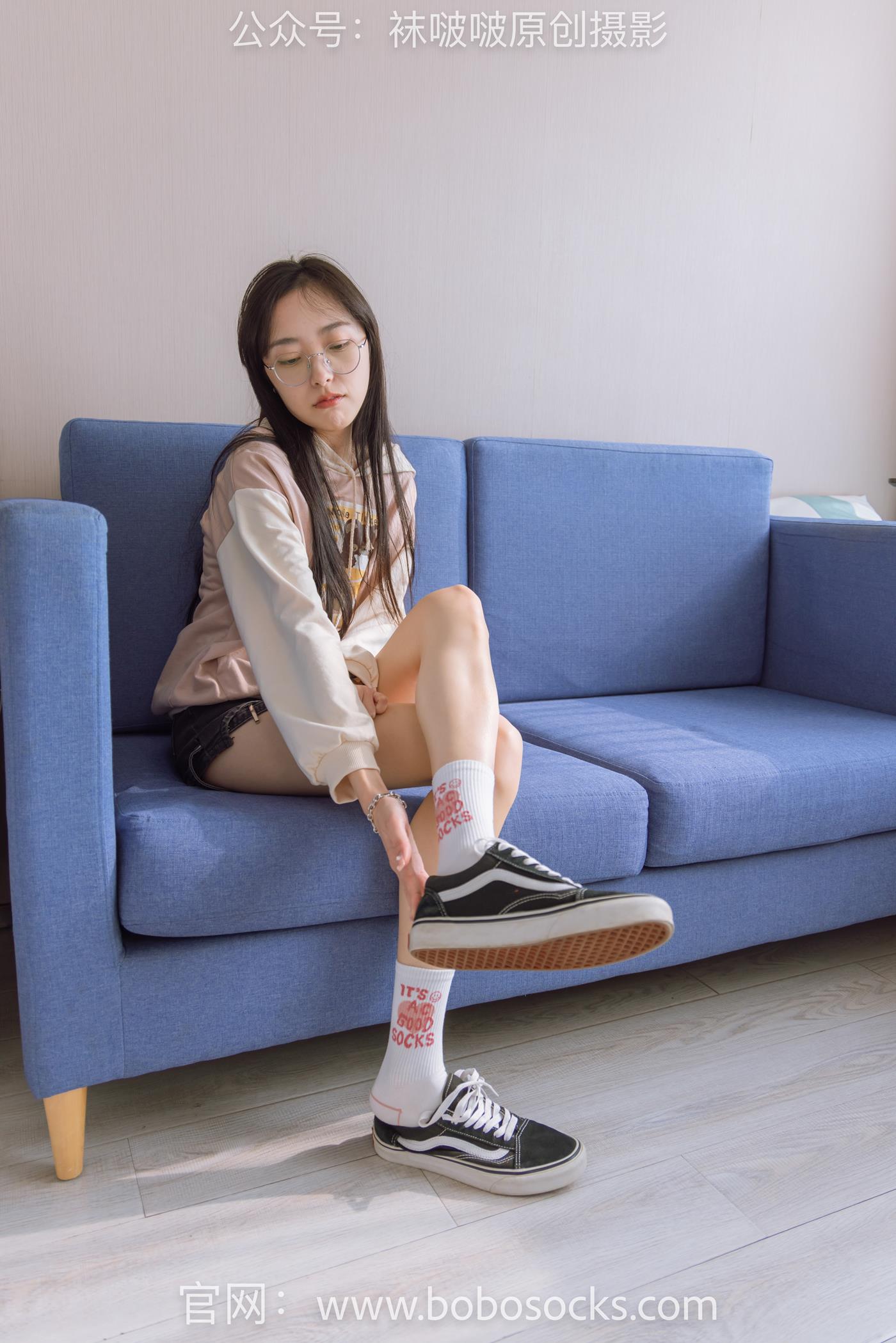 图片[40]-[BoBoSocks袜啵啵]NO.143 稚予-匡威板鞋、vans帆布鞋、两双白棉袜 (1) [84P] – 速更版-美库