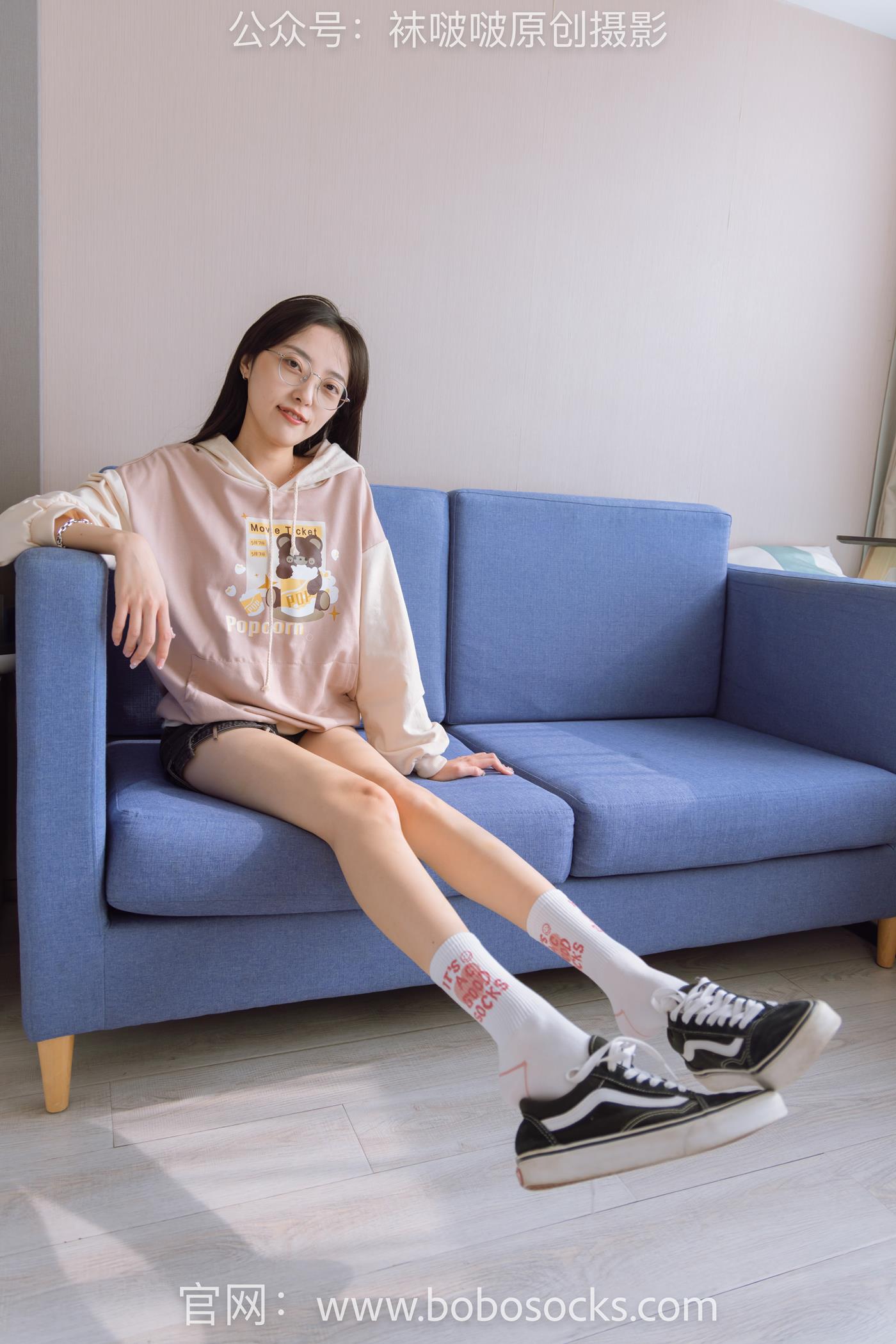 图片[43]-[BoBoSocks袜啵啵]NO.143 稚予-匡威板鞋、vans帆布鞋、两双白棉袜 (1) [84P] – 速更版-美库