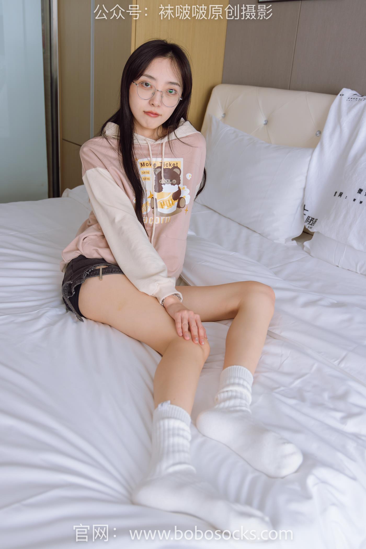 图片[58]-[BoBoSocks袜啵啵]NO.143 稚予-匡威板鞋、vans帆布鞋、两双白棉袜 (2) [82P] – 速更版-美库