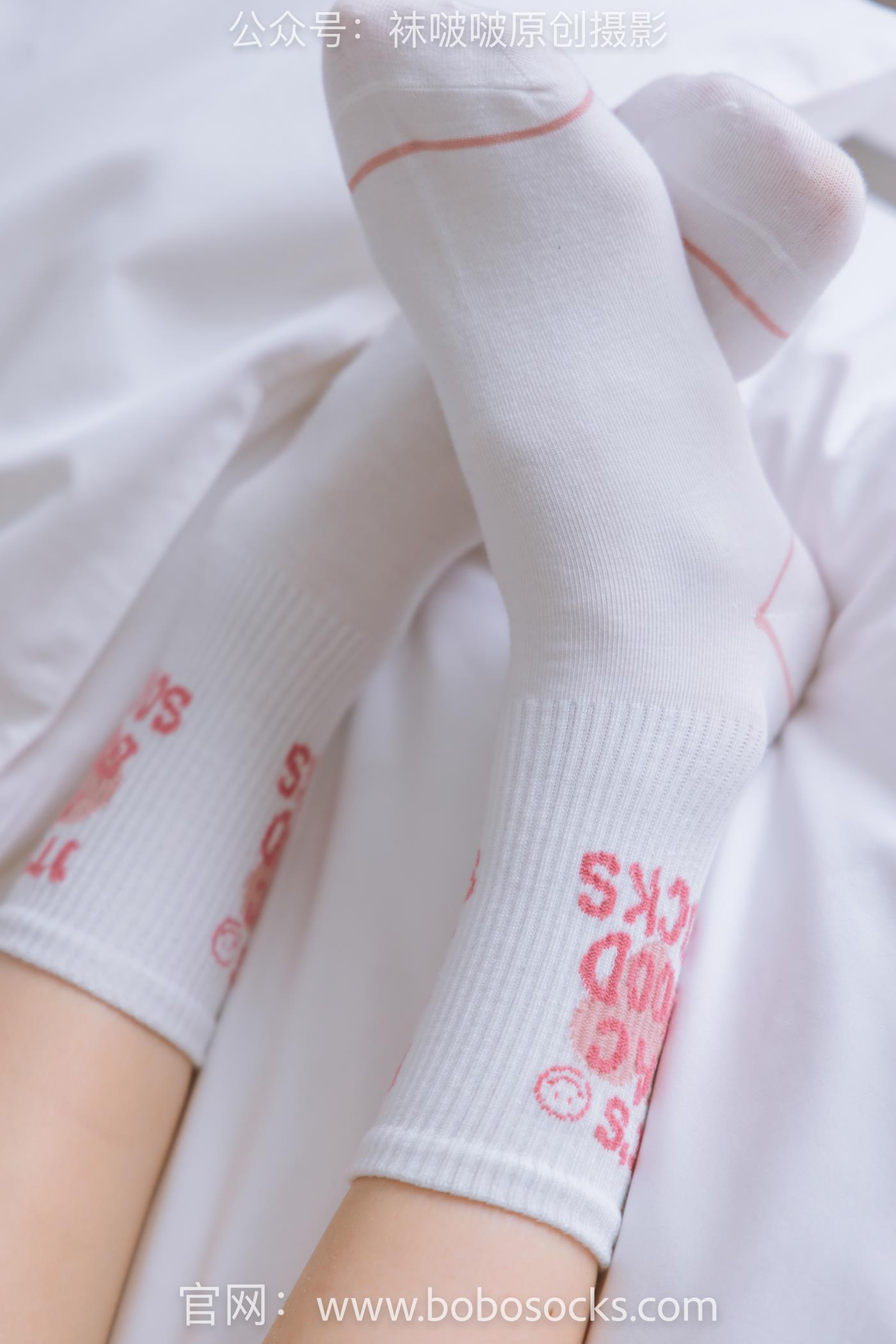 图片[68]-[BoBoSocks袜啵啵]NO.143 稚予-匡威板鞋、vans帆布鞋、两双白棉袜 (1) [84P] – 速更版-美库